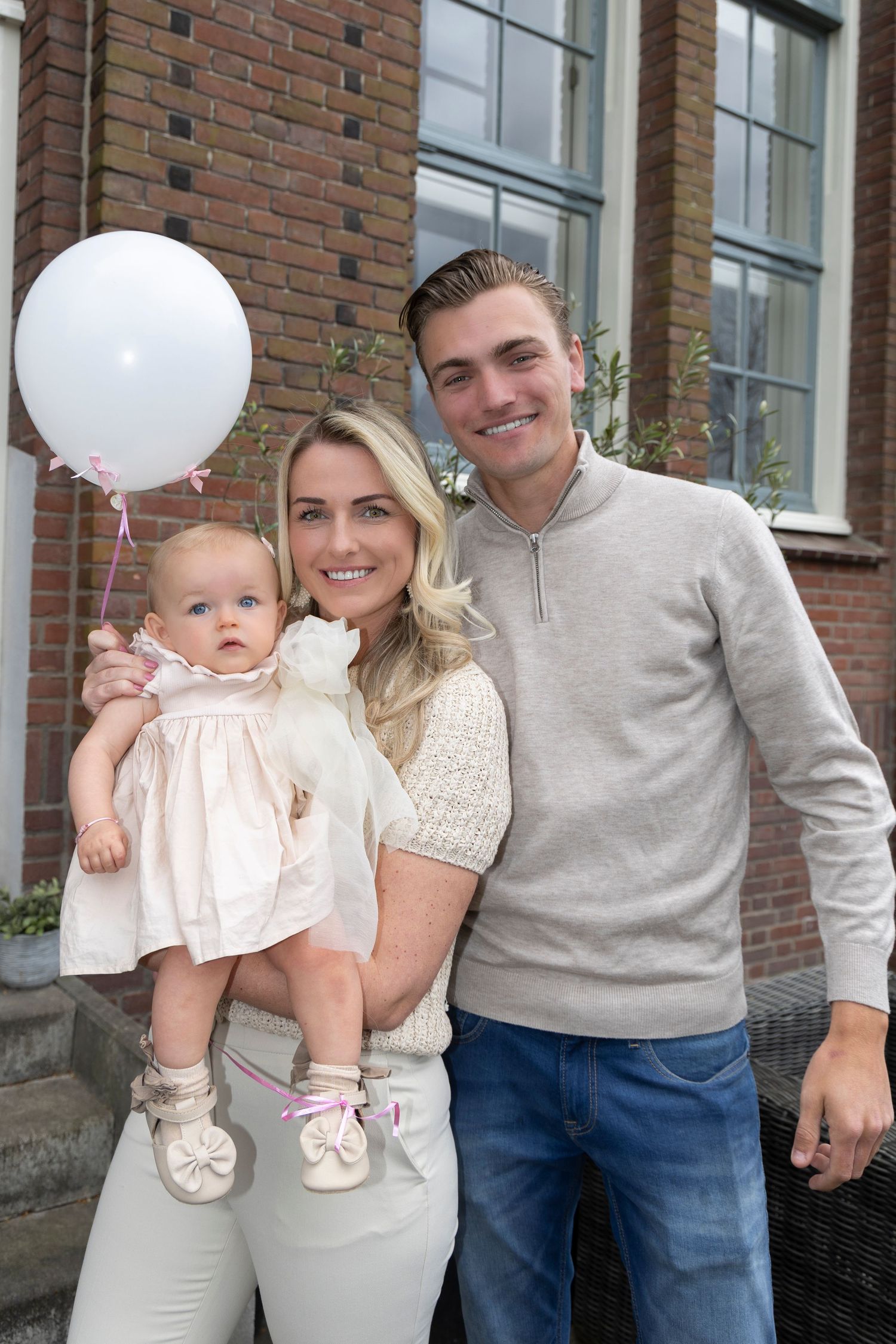 Famiie foto
Meisje 1 jaar
Feest 1 jaar oud