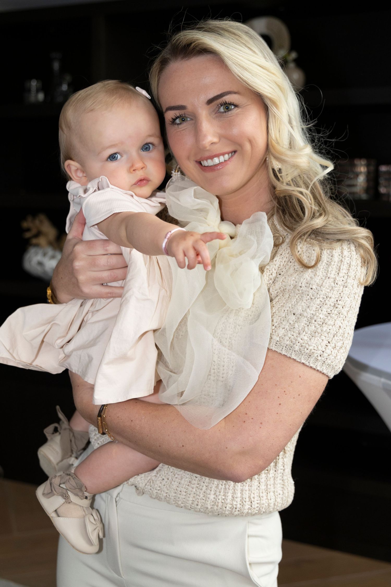 moeder dochter foto
dochter 1 jaar
1 jaar oud feestje