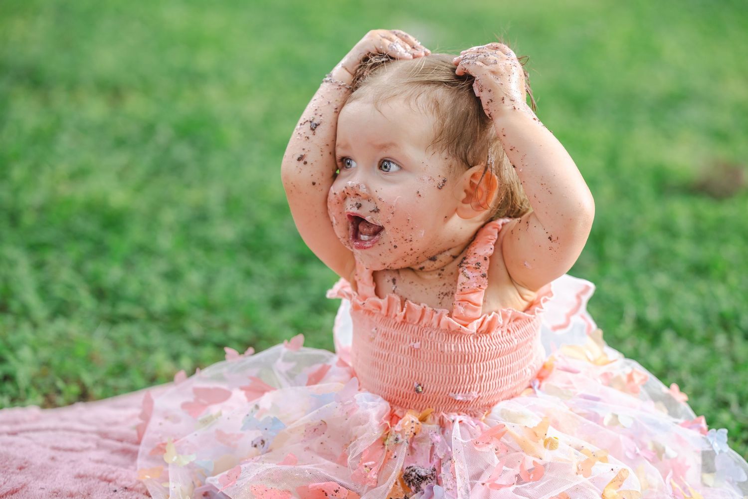Sweet first birthday cake smash filled with giggles, frosting fun, and colorful celebration