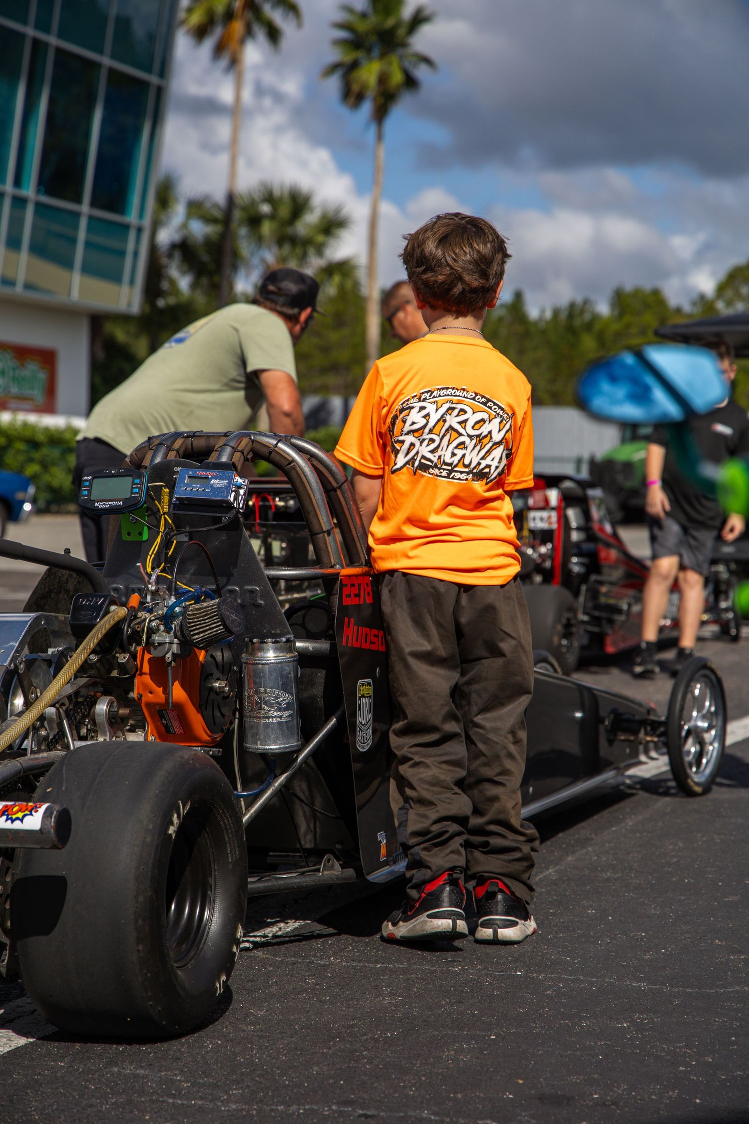 Kid at the Gainesville Raceway
