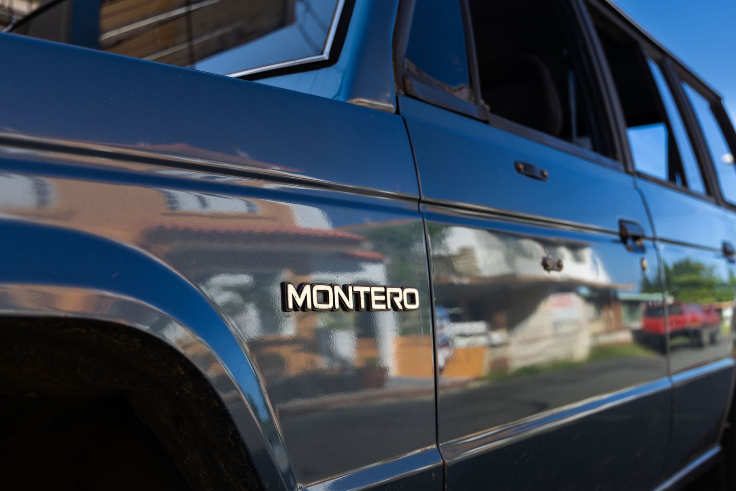 Mitsubishi Montero in Puerto Rico