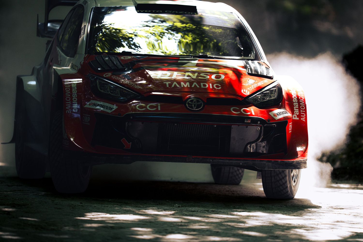 Shropshire based sport & automotive photography.