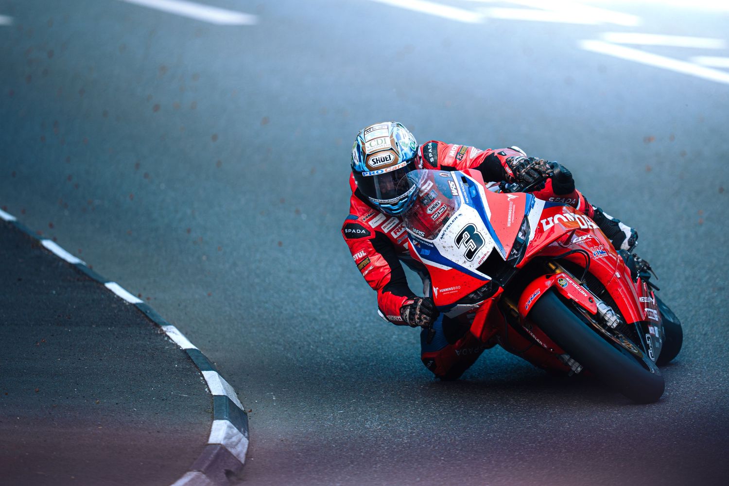 Shropshire based sport & automotive photography. Isle of man tt motorcycle photography Dean Harrison. Honda racing.