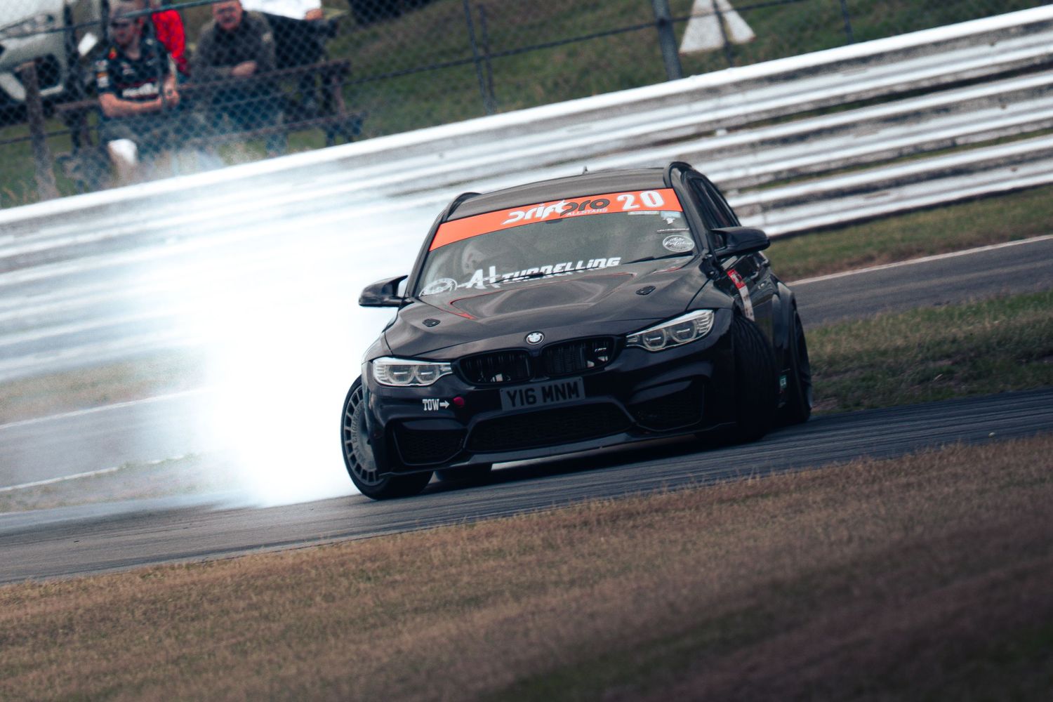 Shropshire based sport & automotive photography.