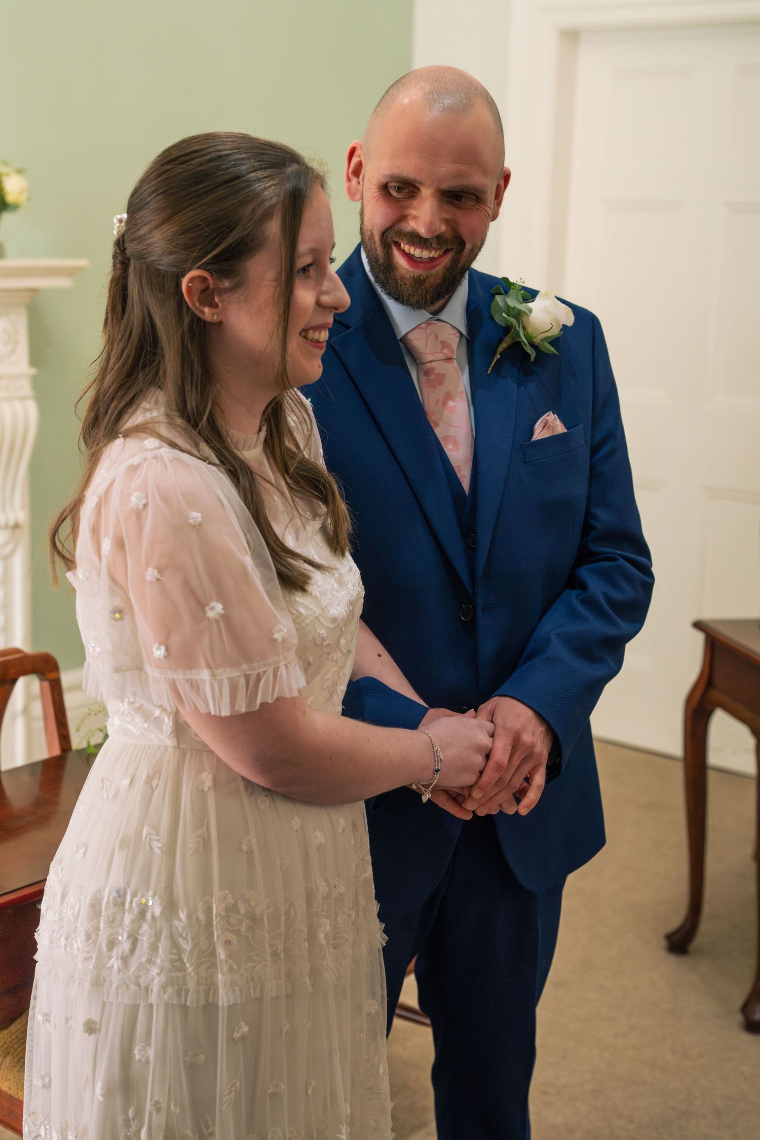 Shropshire and UK wedding photography. Saloptic photography based in Shropshire. Wedding ceremony coverage. Engagement shoots.