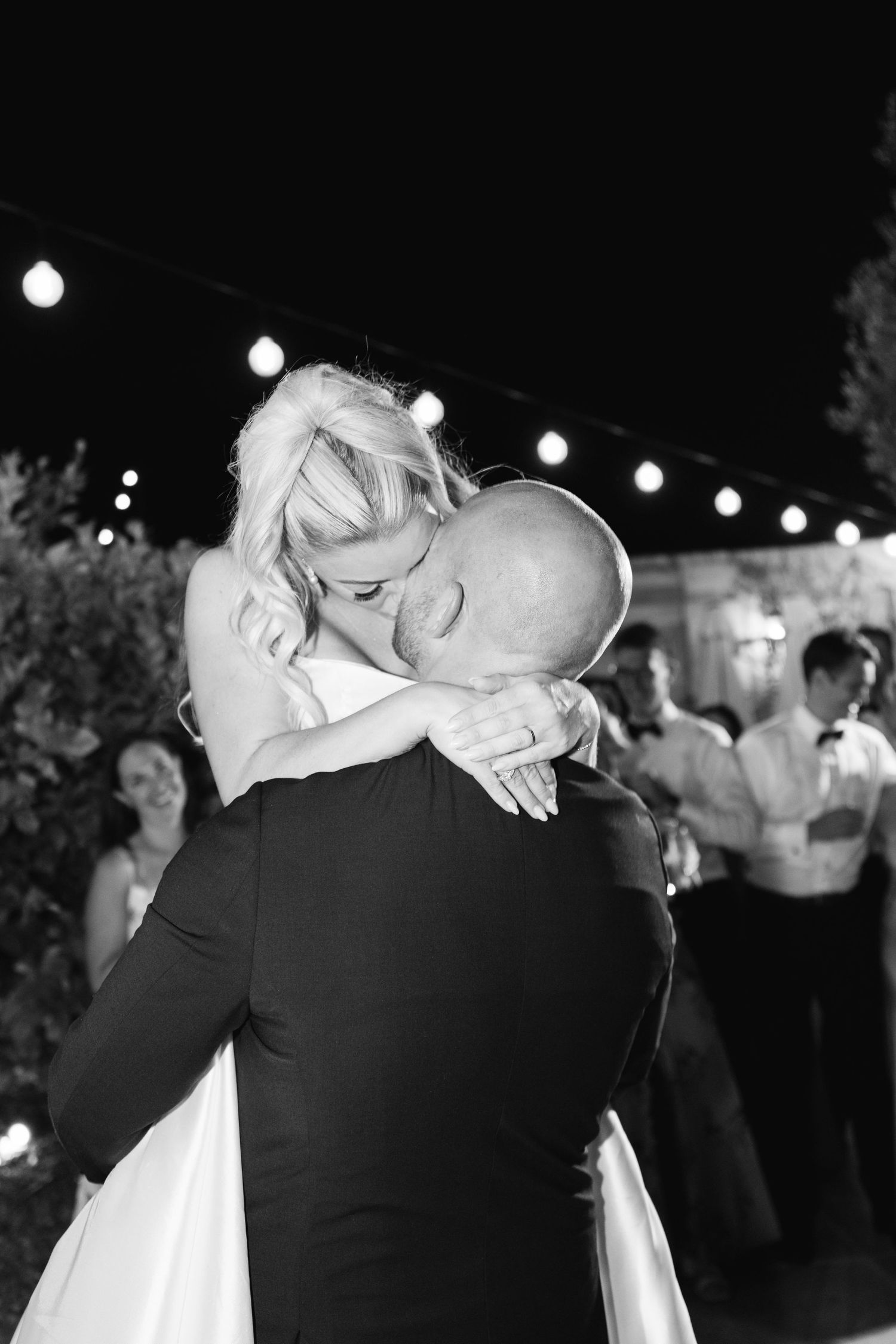 natural couple portrait wedding