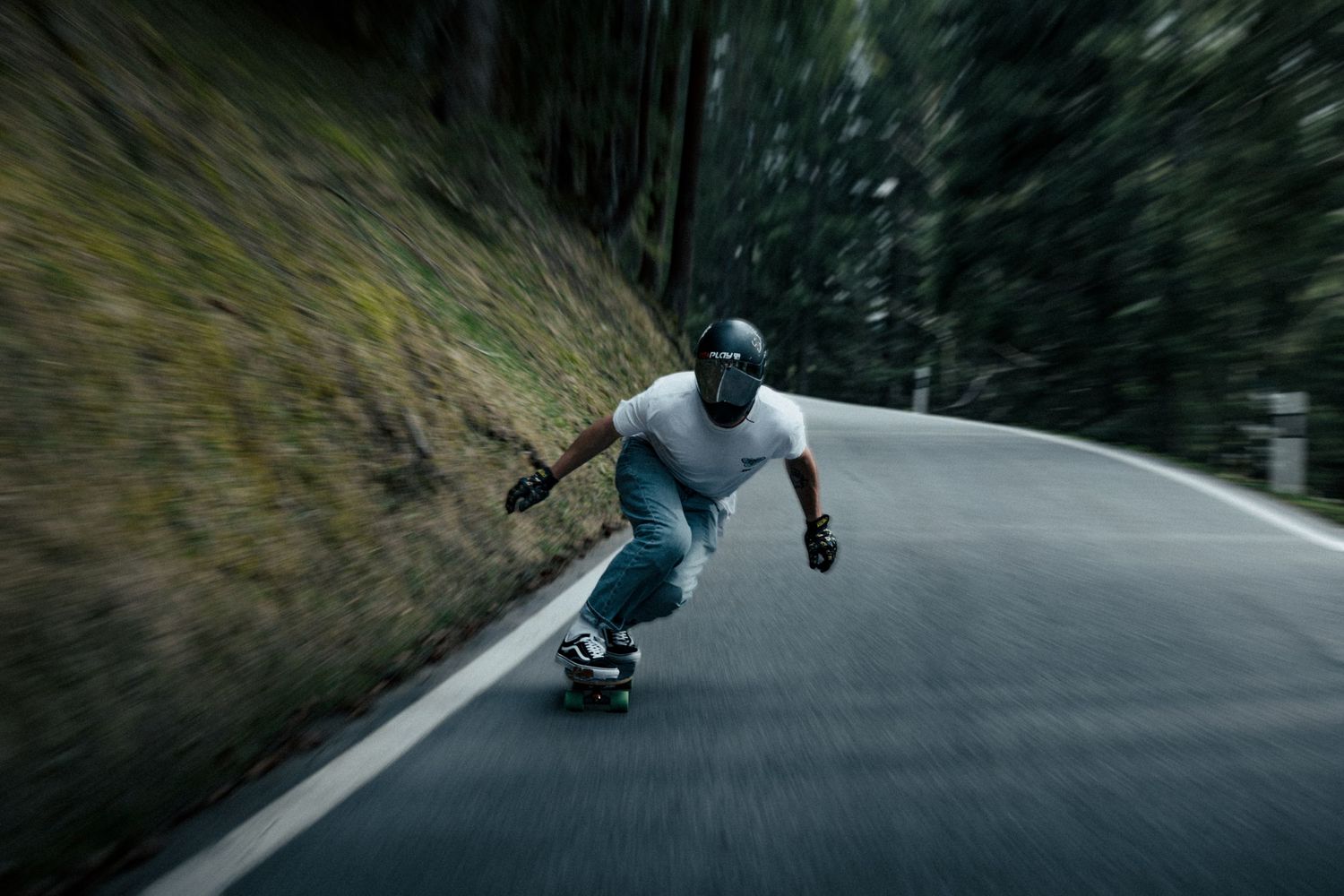 Fabio Minning, captured by Fabiano Mancesti. A Zimy Da Kid production for the release of the DJI Mini 3 pro drone.