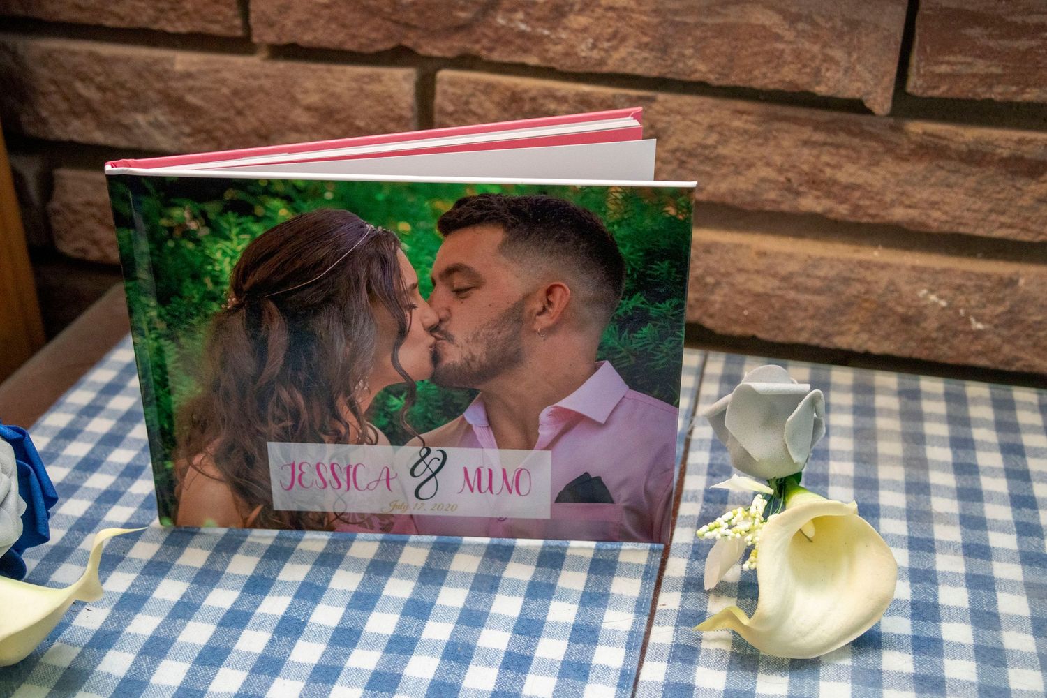 A basic bind photobook