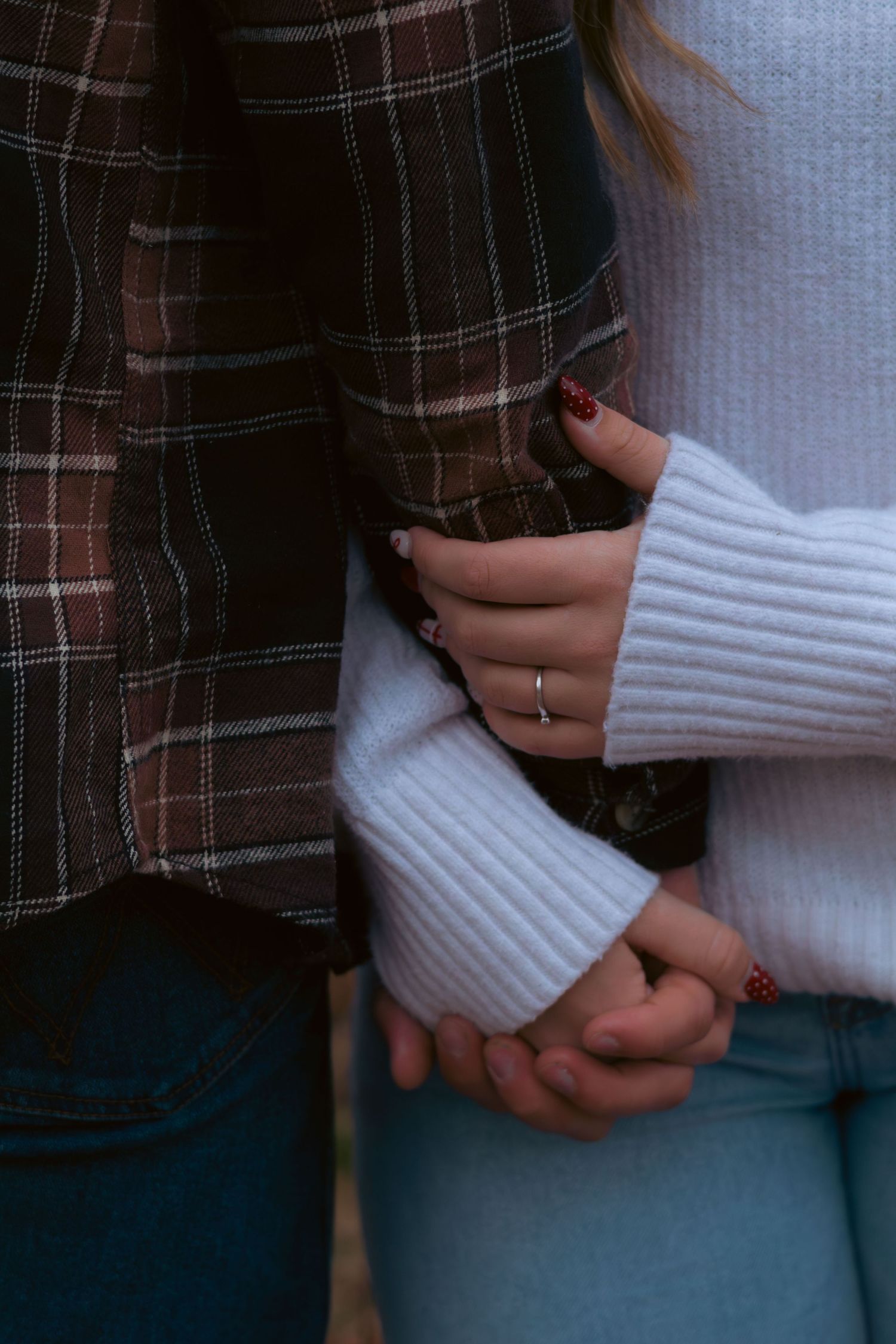 couples hand close up