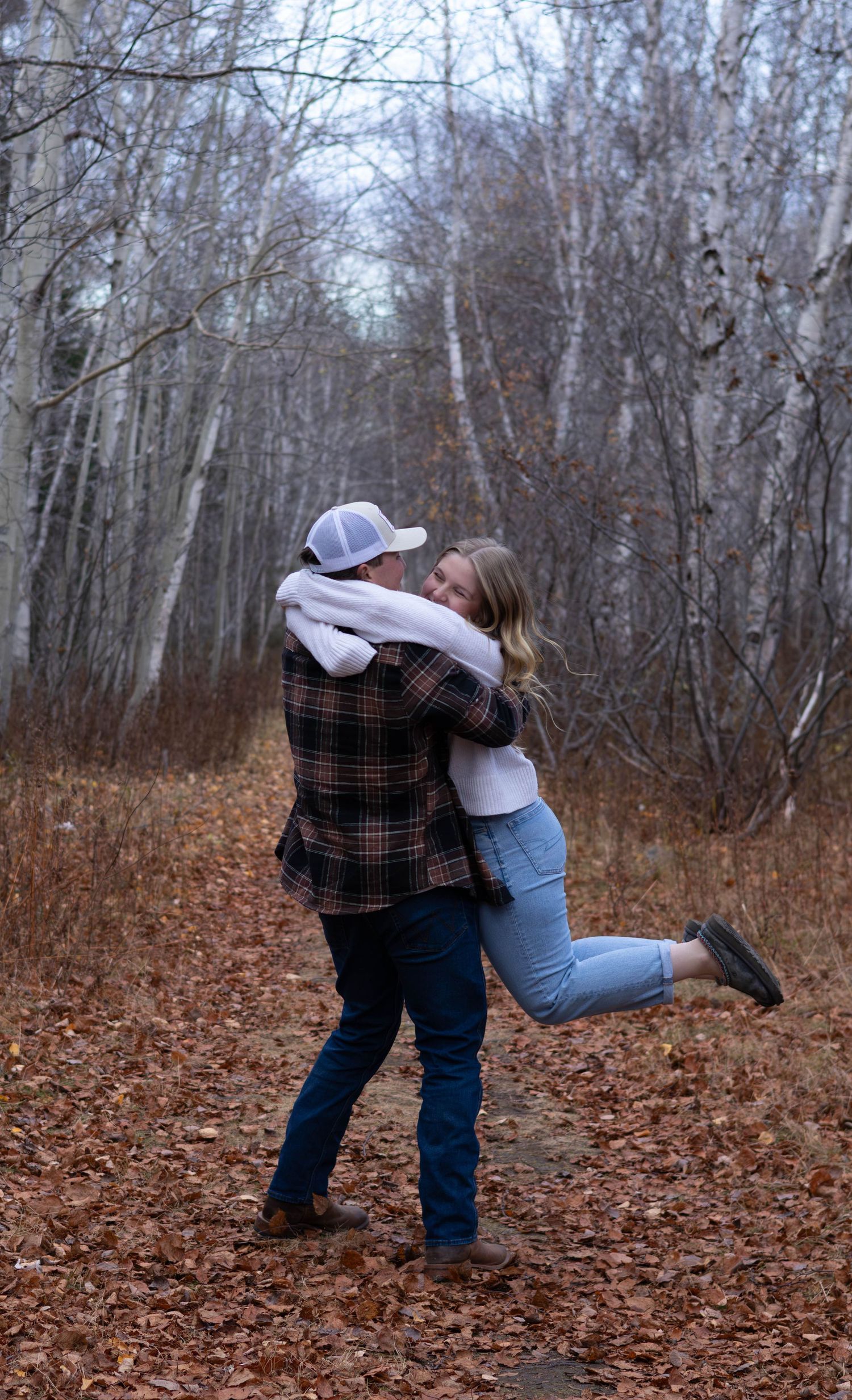 couples picture spinning around