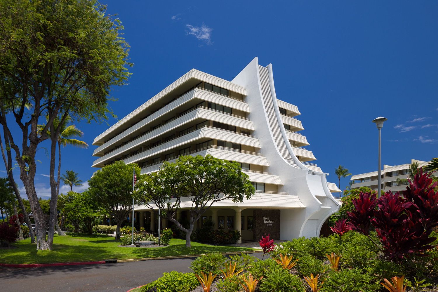 Exterior view a tower at Royal Kona Resort in Hawaii