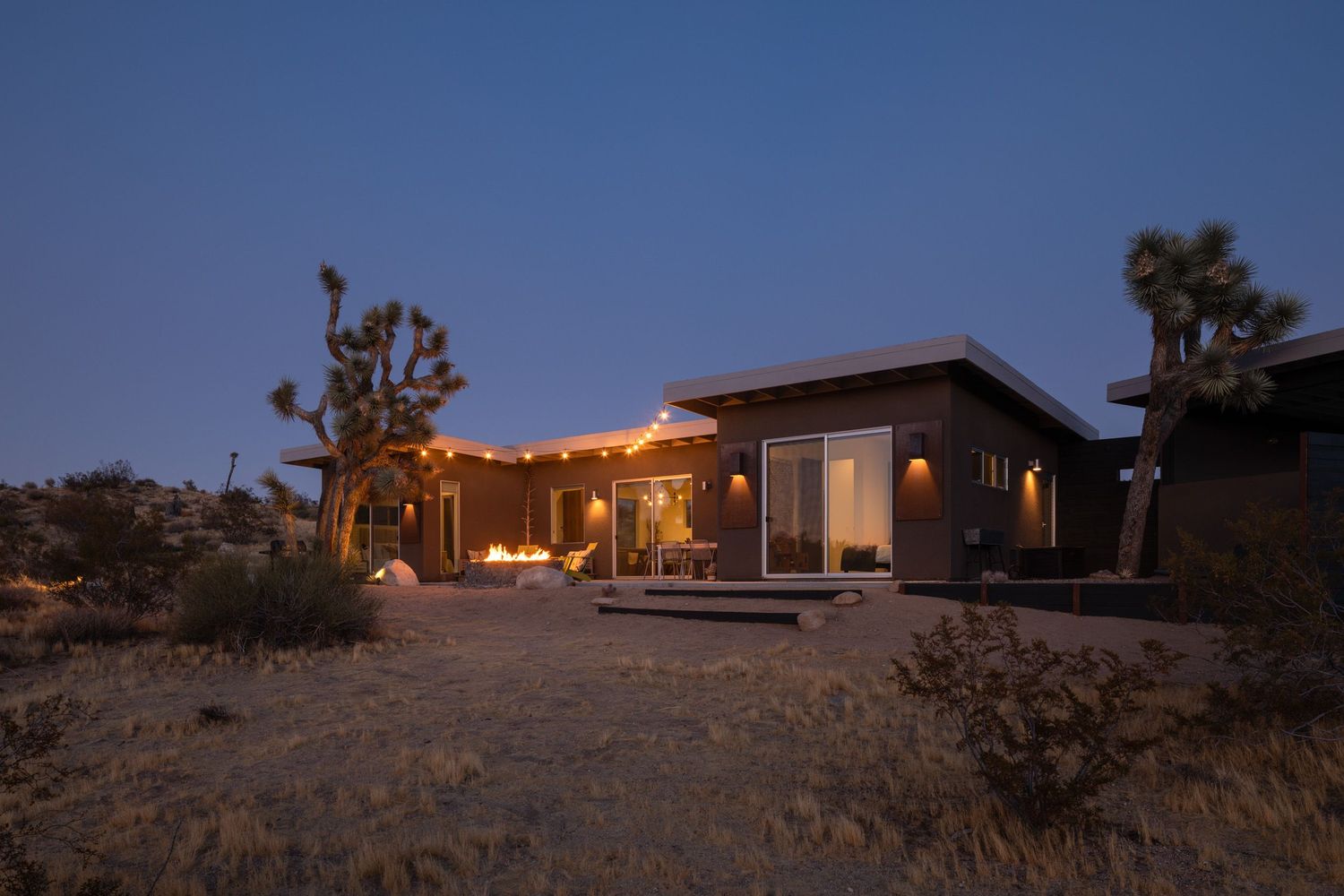 Joshua Tree home at dusk