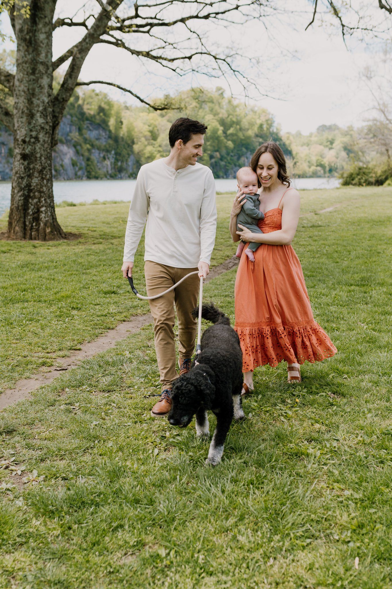Family takes a walk through Knoxville park during family pictures