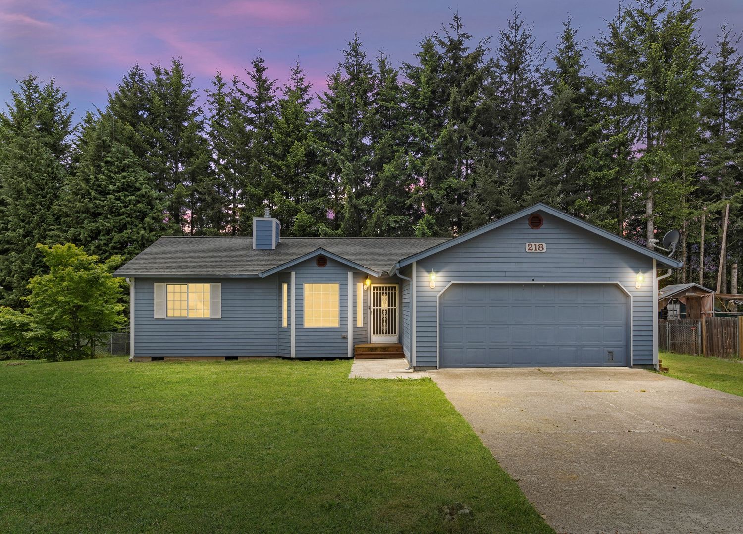 real estate photo of home for sale in Washington state