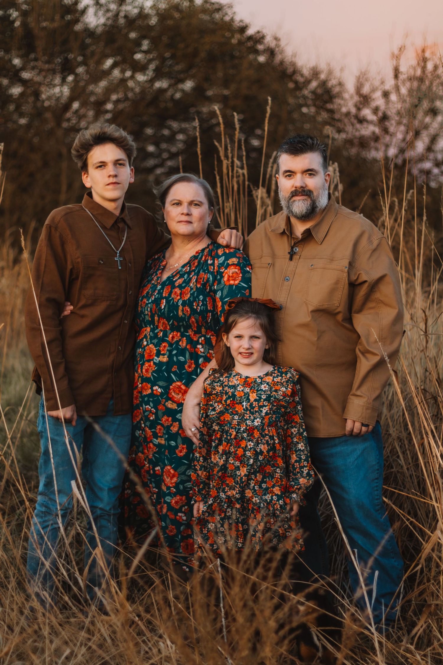 Family photography in natural outdoor scenery field setting in lewis county Washington