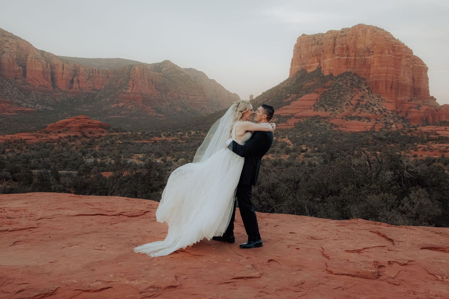 Phoenix Arizona elopement photographer capturing an intimate wedding experience with romantic and timeless storytelling.