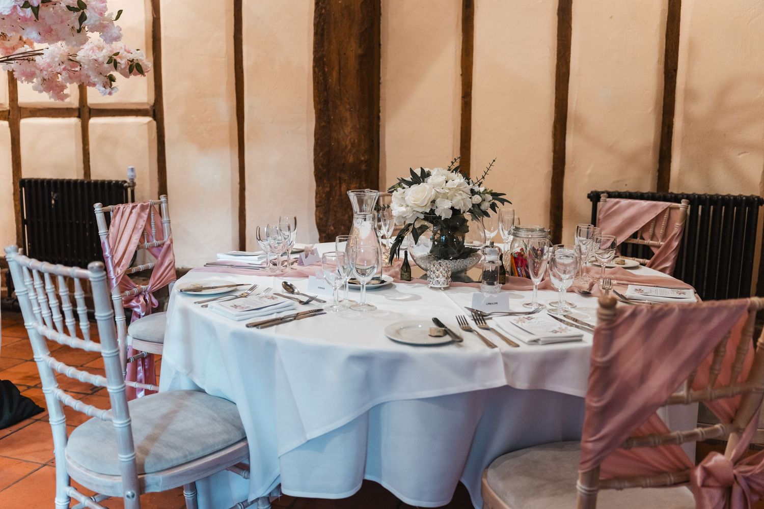The Tithe Barn Bedford, captured by a UK London wedding photographer @lyfphotos