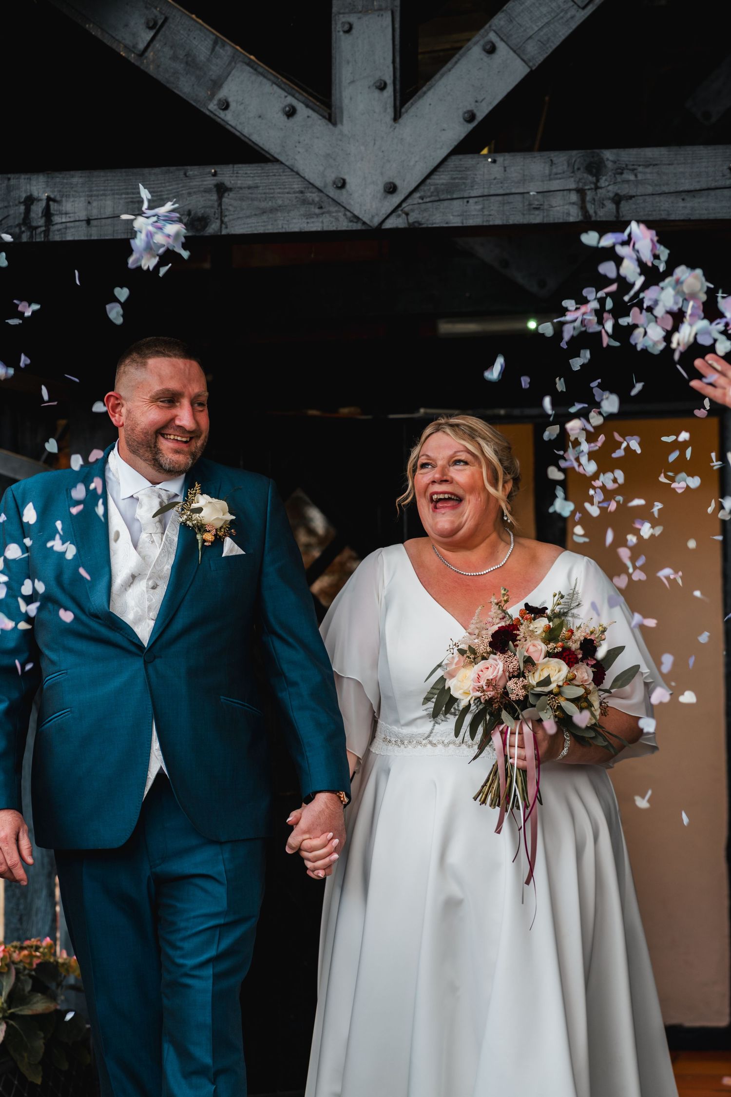 The Tithe Barn Bedford, captured by a UK London wedding photographer @lyfphotos