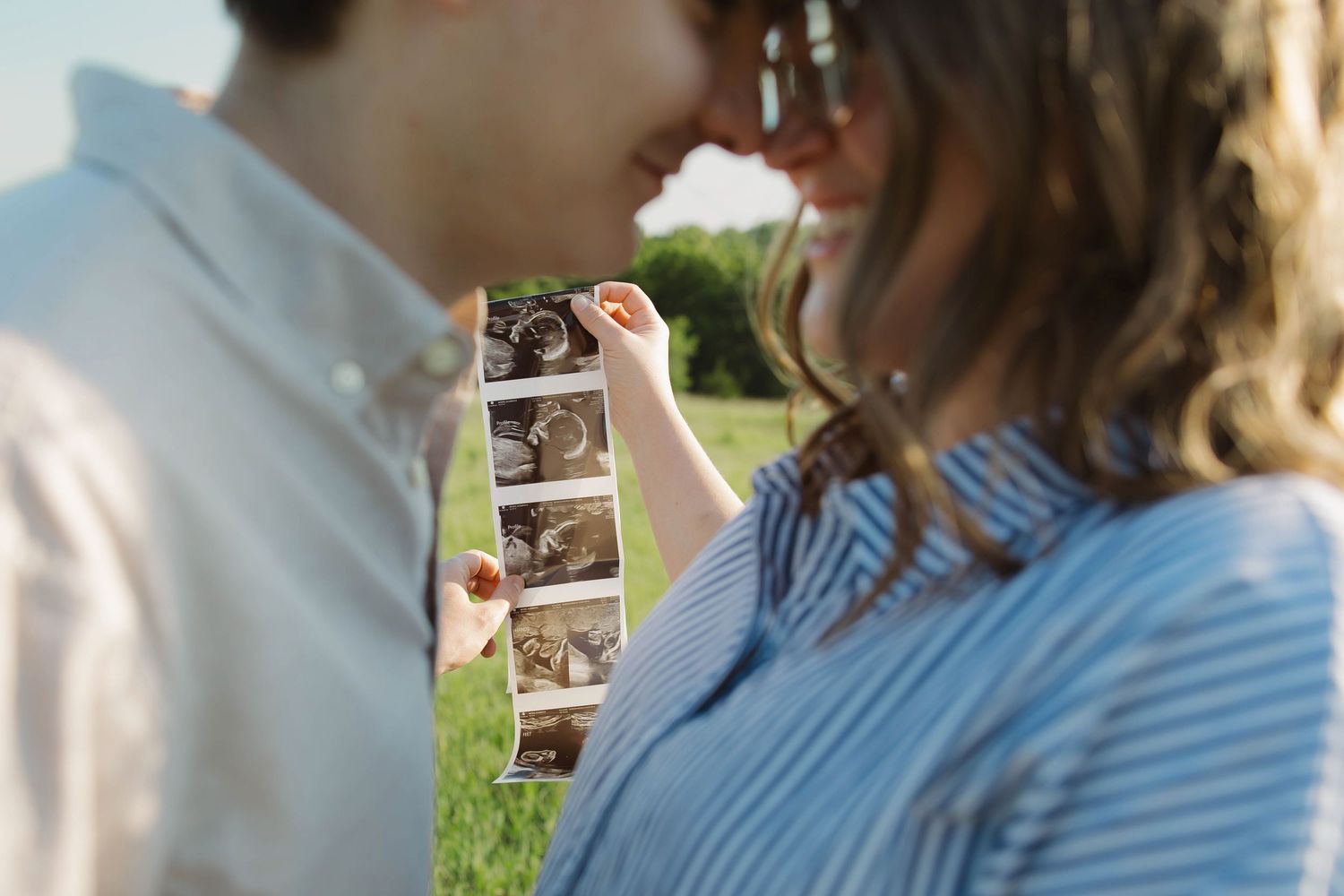 Couple announcing their pregnancy in omaha nebraska