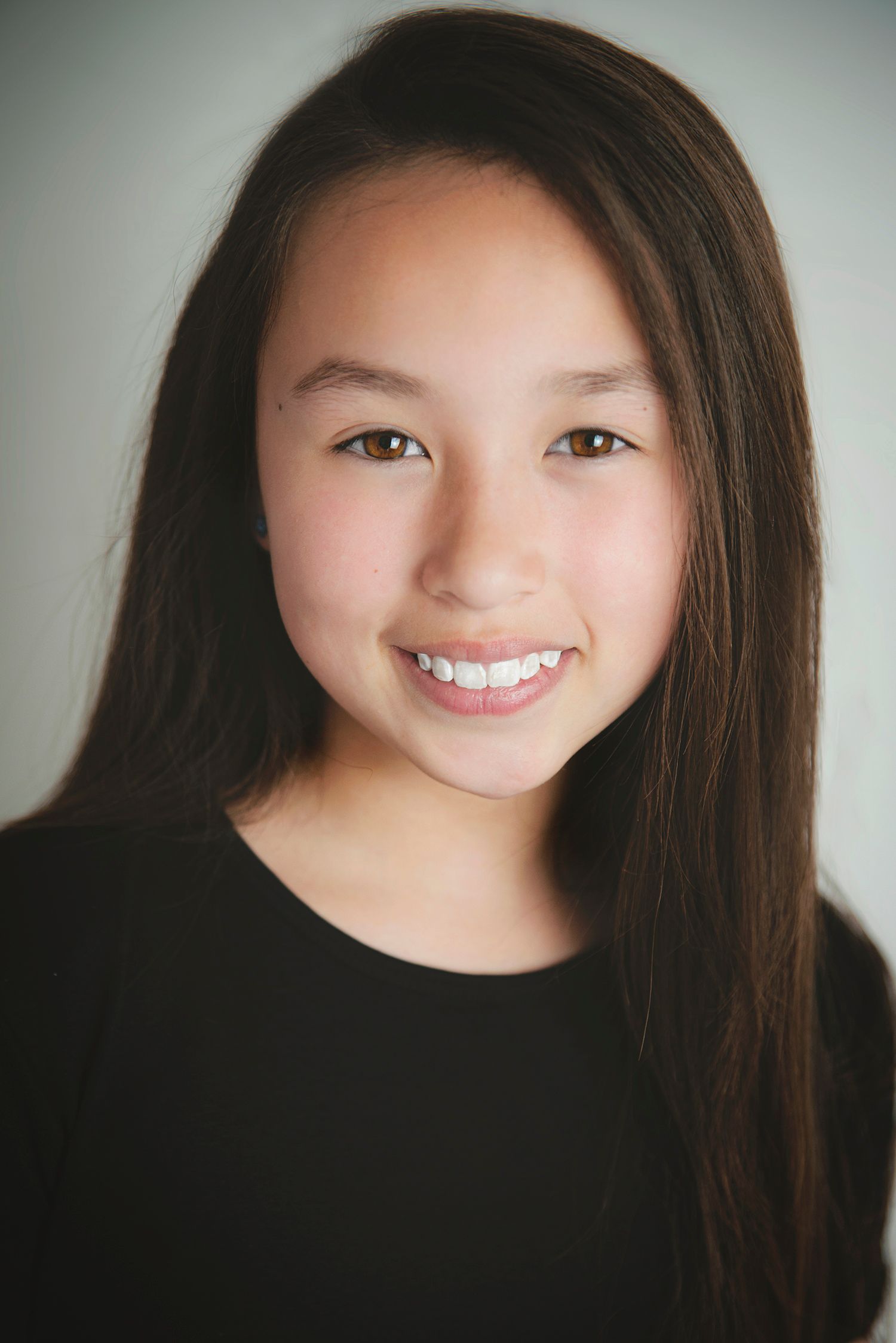 Headshot of child actress