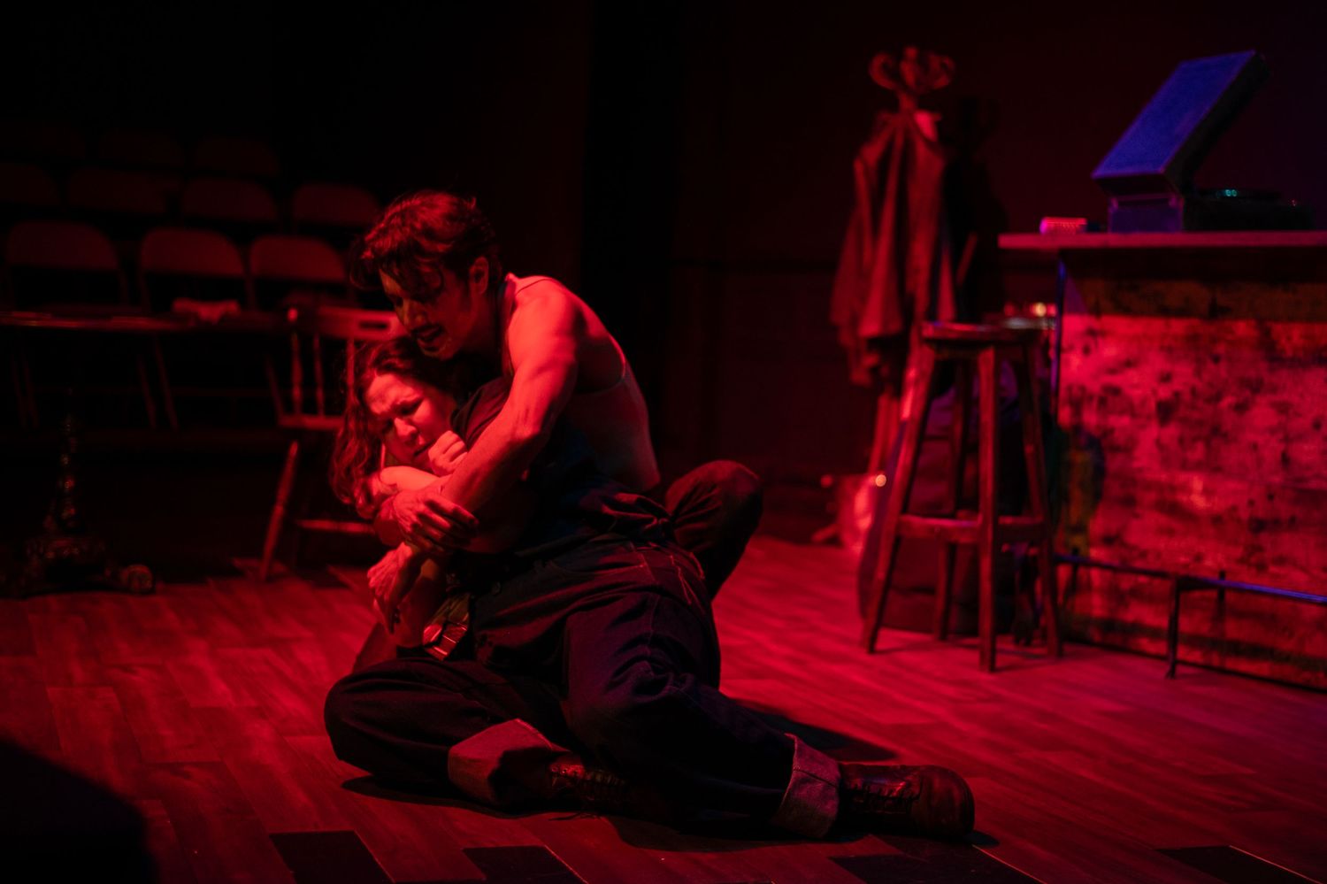 Production still The Seahorse by Edward J Moore, Golden Goose theatre London.  Starring Jay Rincon, Rachel Bellis, directed by Mandi Riggi.
