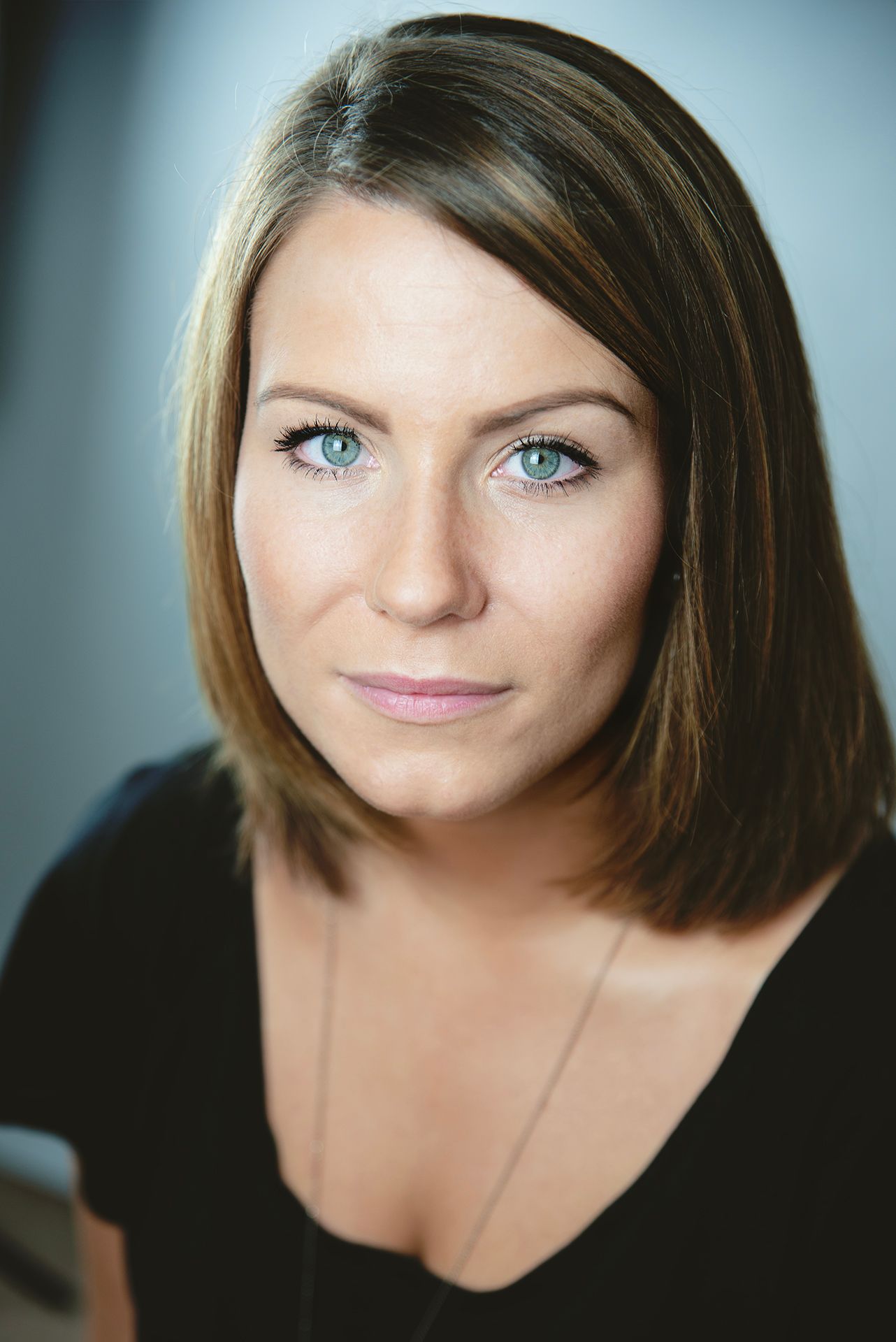 Headshot of actress Sophie Cutliffe