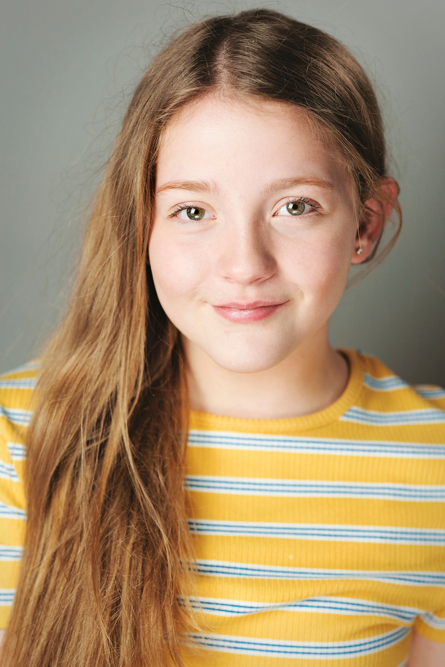 Headshot of child actress