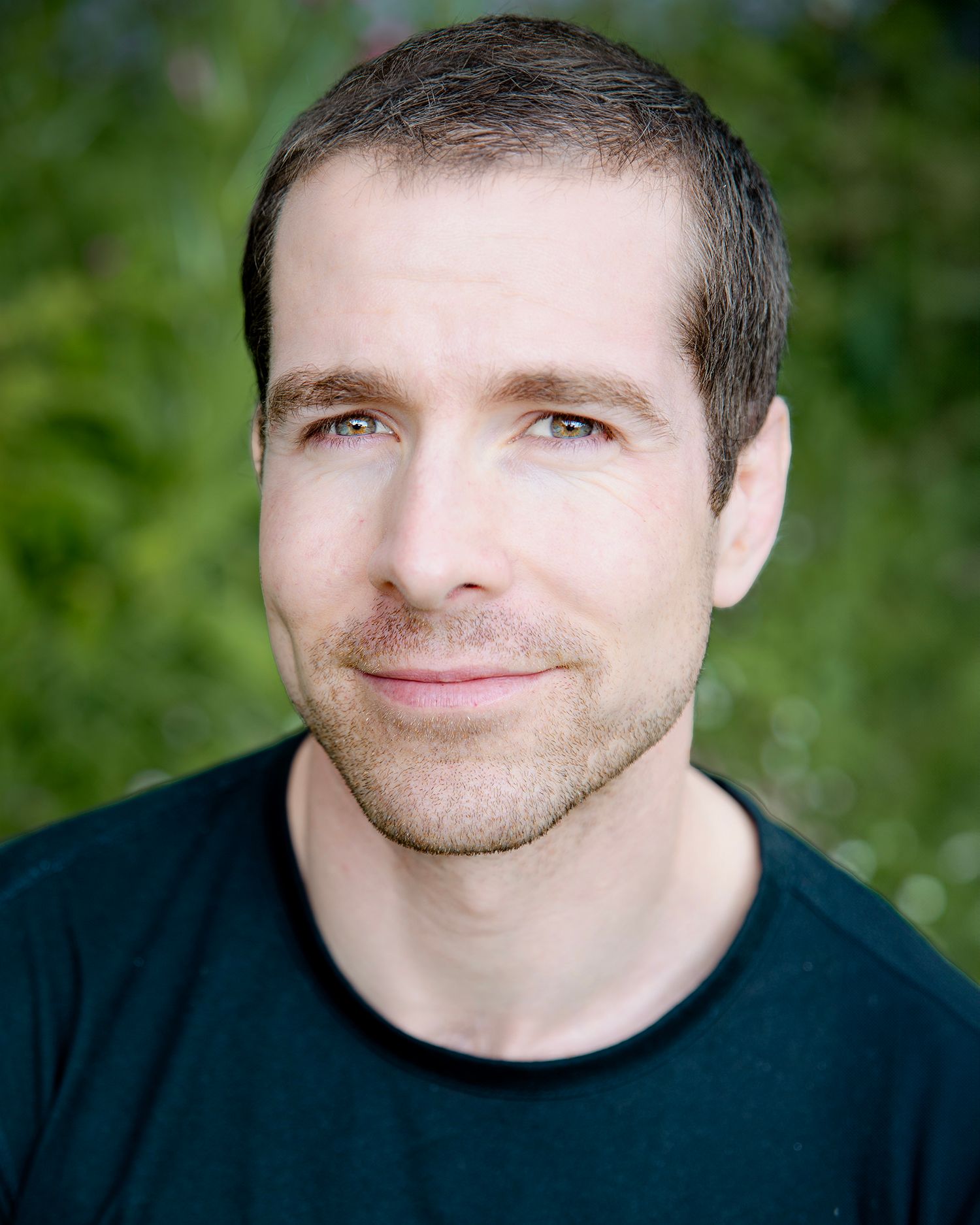 Headshot of actor
