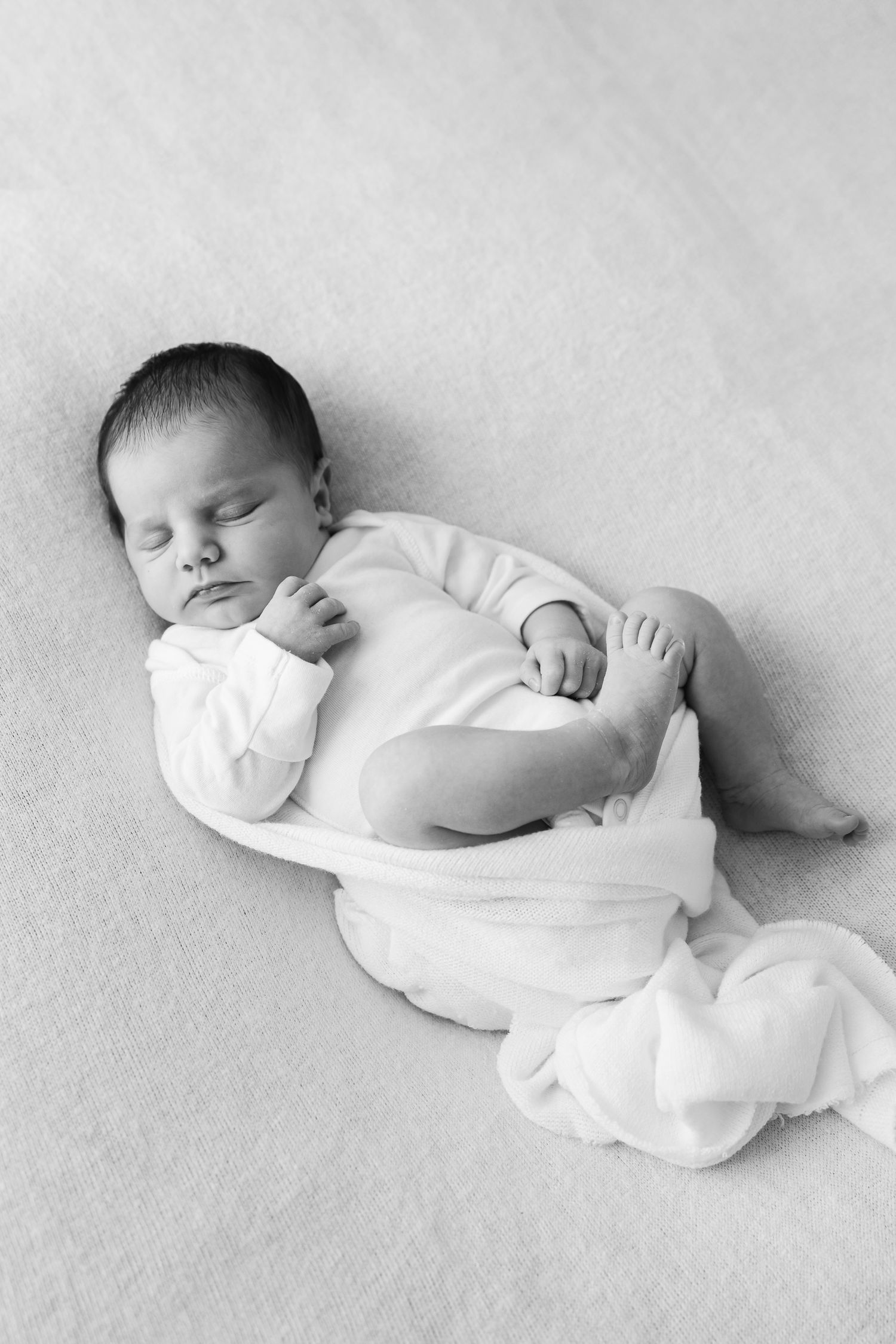 Newborn photographer torquay devonSibling newborn shoot Devon Torquay
