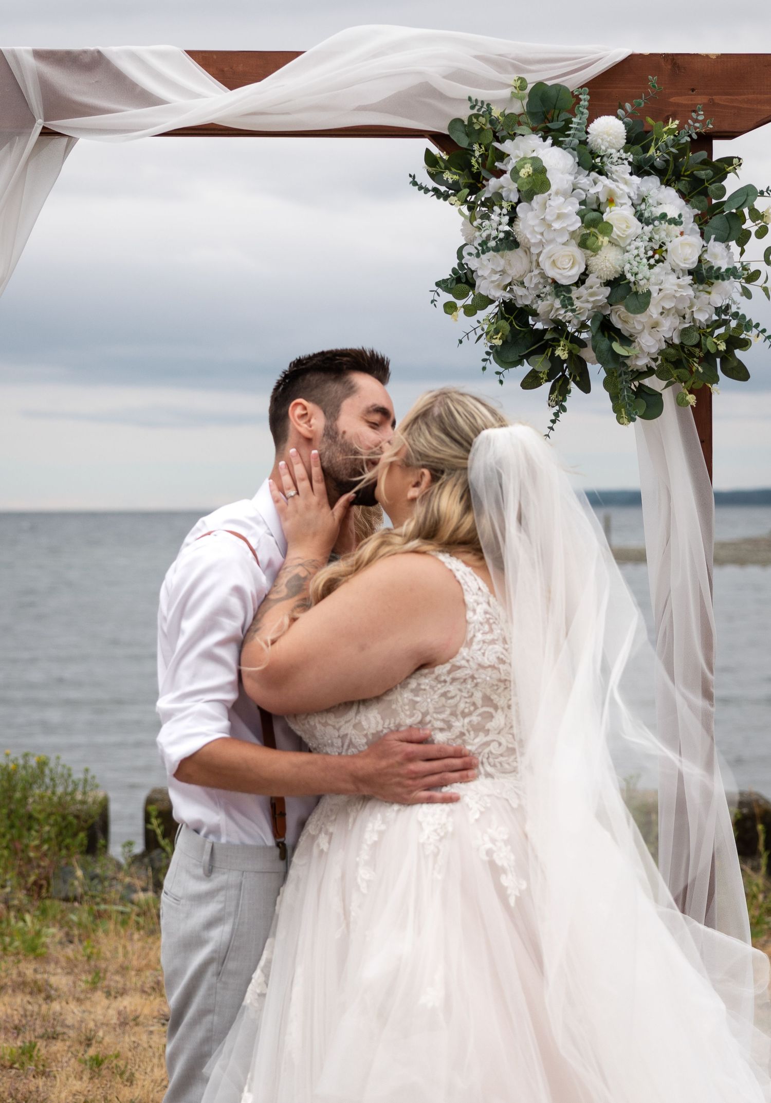 Wedding photo of a bride and groom In Qualicum Beach, Vancouver Island, British Columbia.