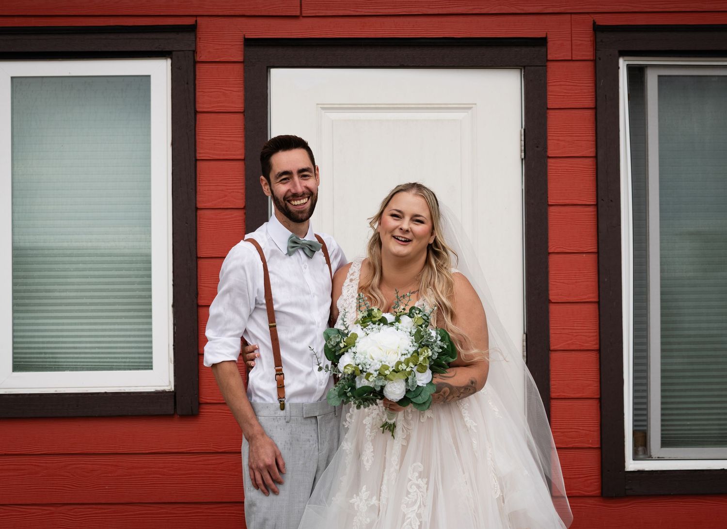 Wedding photo of a bride and groom In Qualicum Beach, Vancouver Island, British Columbia.