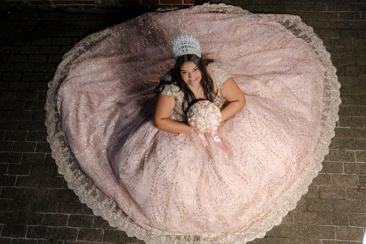 Quinceanera (Quinceañera) pre-event portrait photoshoot at the Historic Smithville Park, Eastampton, NJ.
