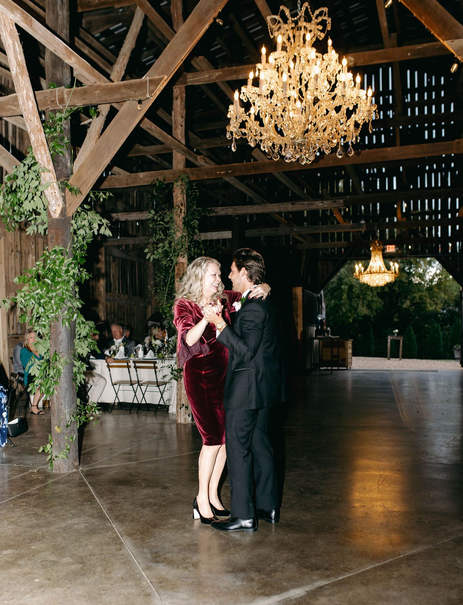 A couple dancing together during a wedding in Nashville, TN