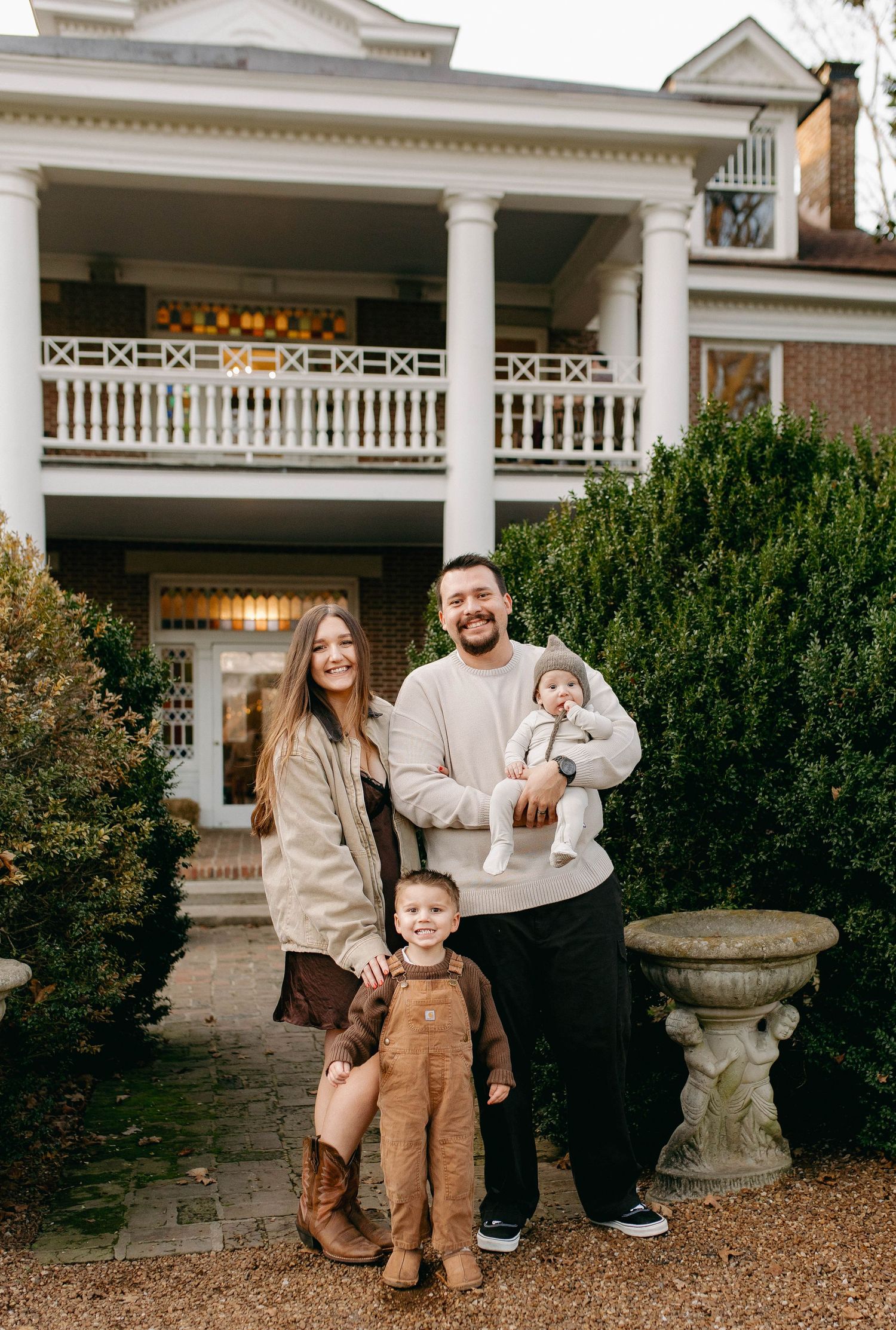A family posing for a photo in Thompson's Station, TN