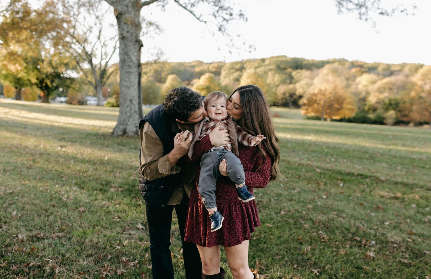A family during a family photo shoot in Franklin, TN