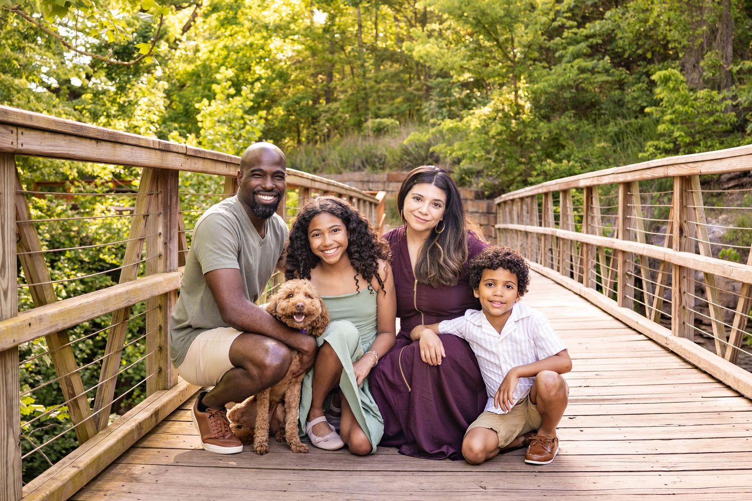 beautiful family photography session in Bella Vista Arkansas at Tanyard Creek Waterfall. Northwest Arkansas Best Photographer.