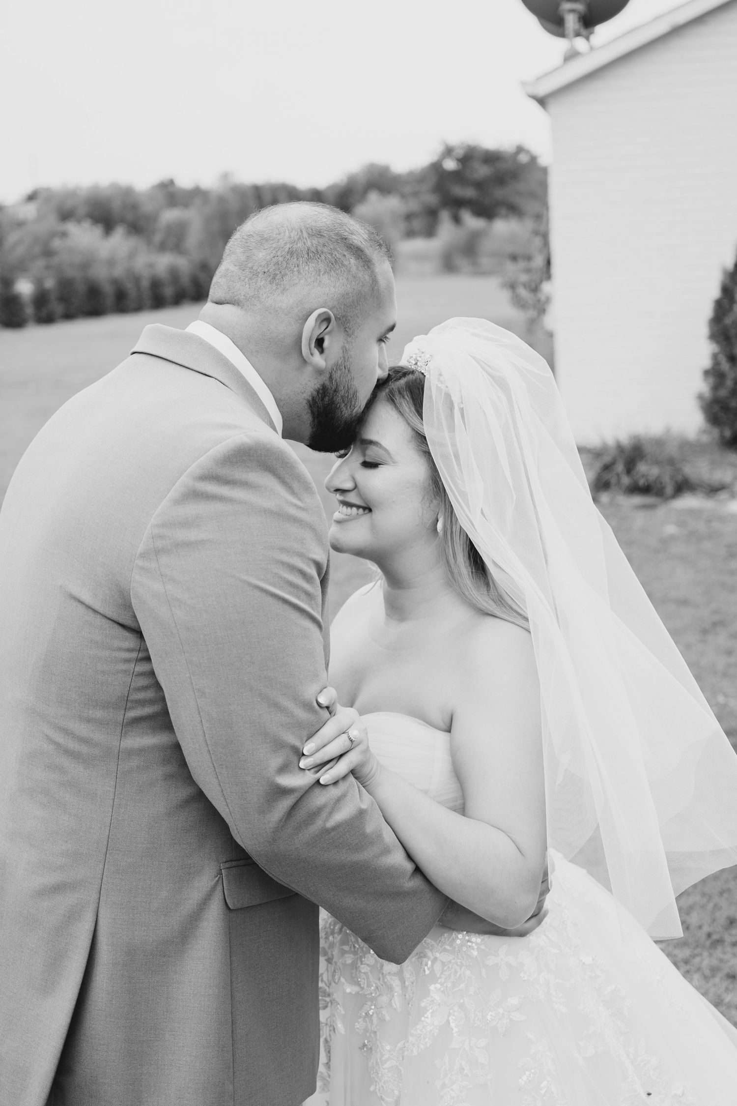 Best Engagement Photographer in Northwest Arkansas. Rogers Arkansas Couples Photographer. Best Portrait Photographer in Bella Vista Arkansas
