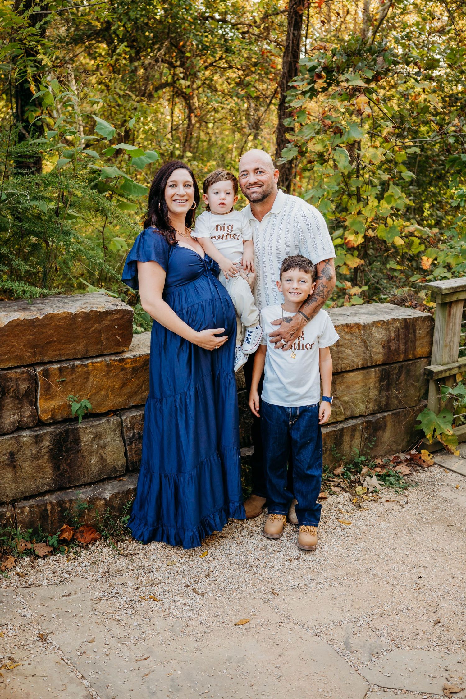 best family photographer in Northwest Arkansas. Rogers Arkansas Family Portraits. Maternity and Motherhood Photography Bentonville Arkansas
