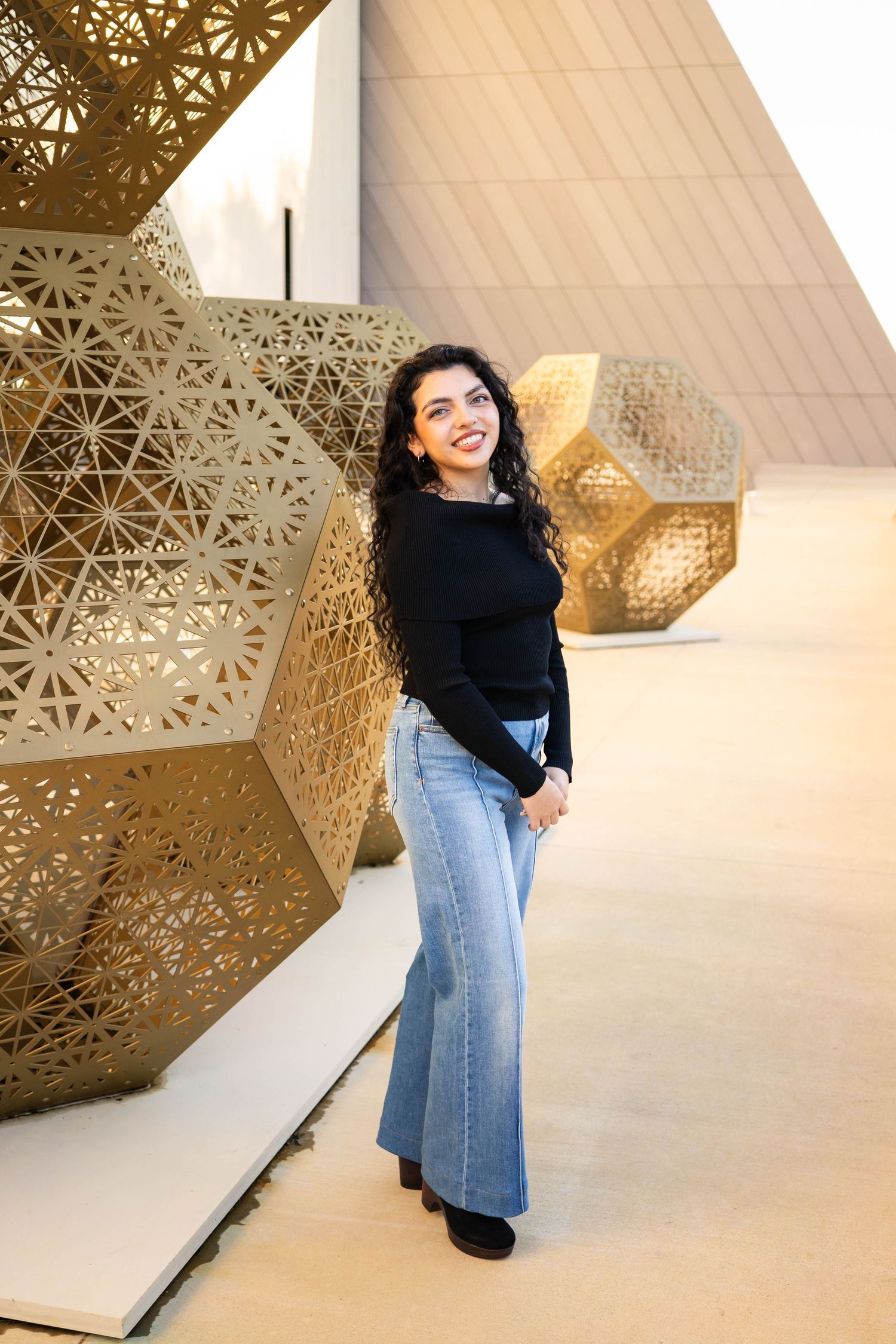 Northwest Arkansas Best Senior Photographer Session in Bentonville Arkansas by Crystal Bridges. Best Photographer in Bentonville. Rogers AR