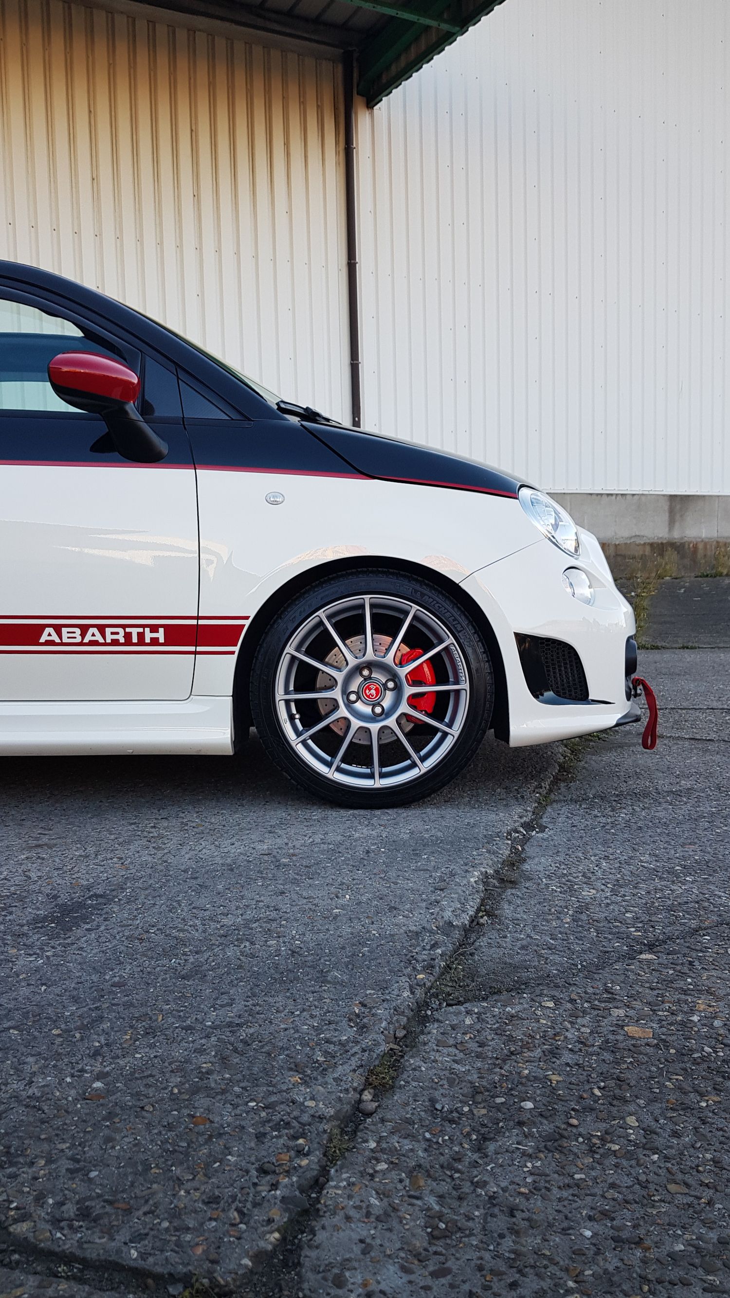 Abarth 500 Esseesse @abarthbuba (photo by willemvcarsots, willemverdonck)