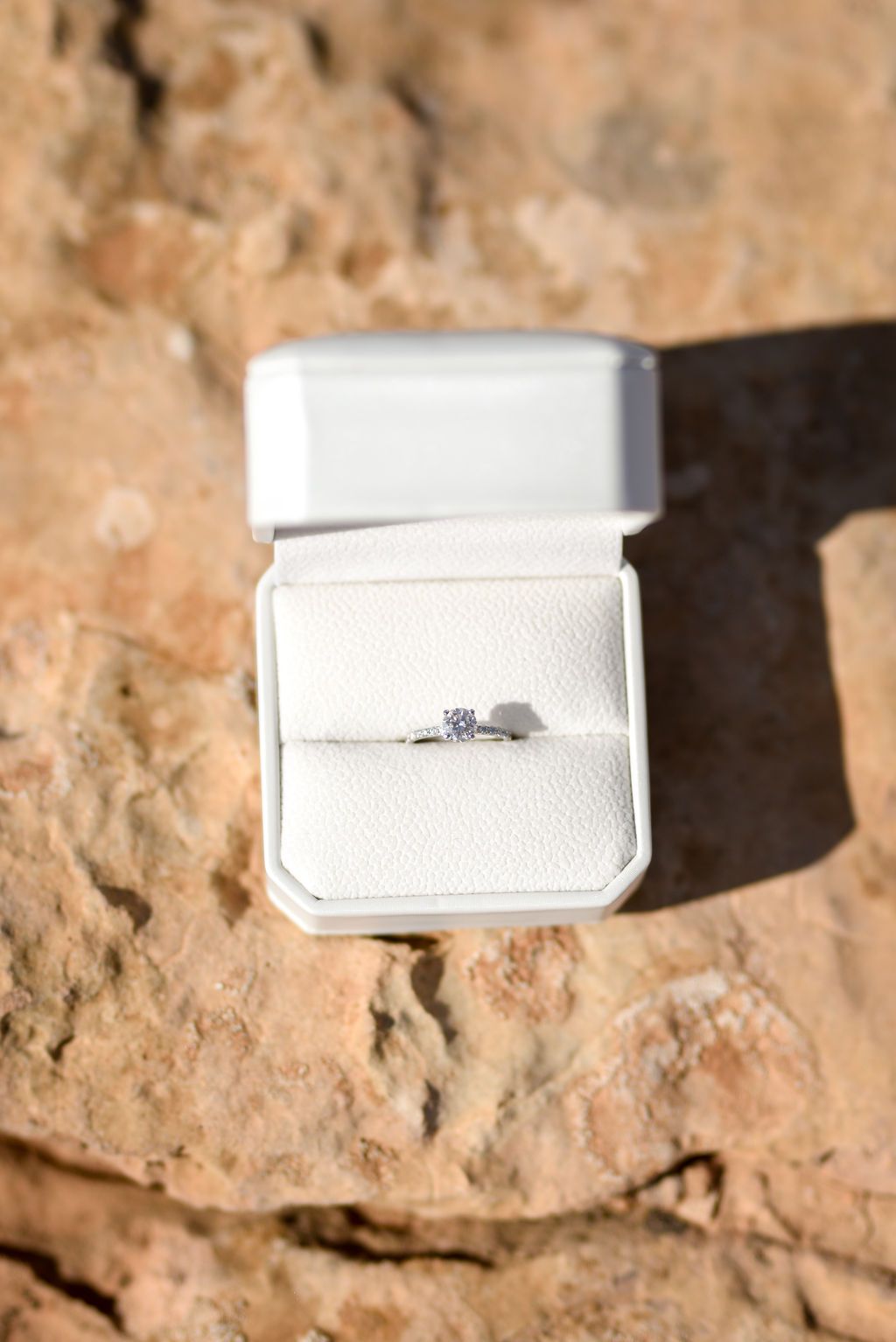 Ibiza engagement ring details
