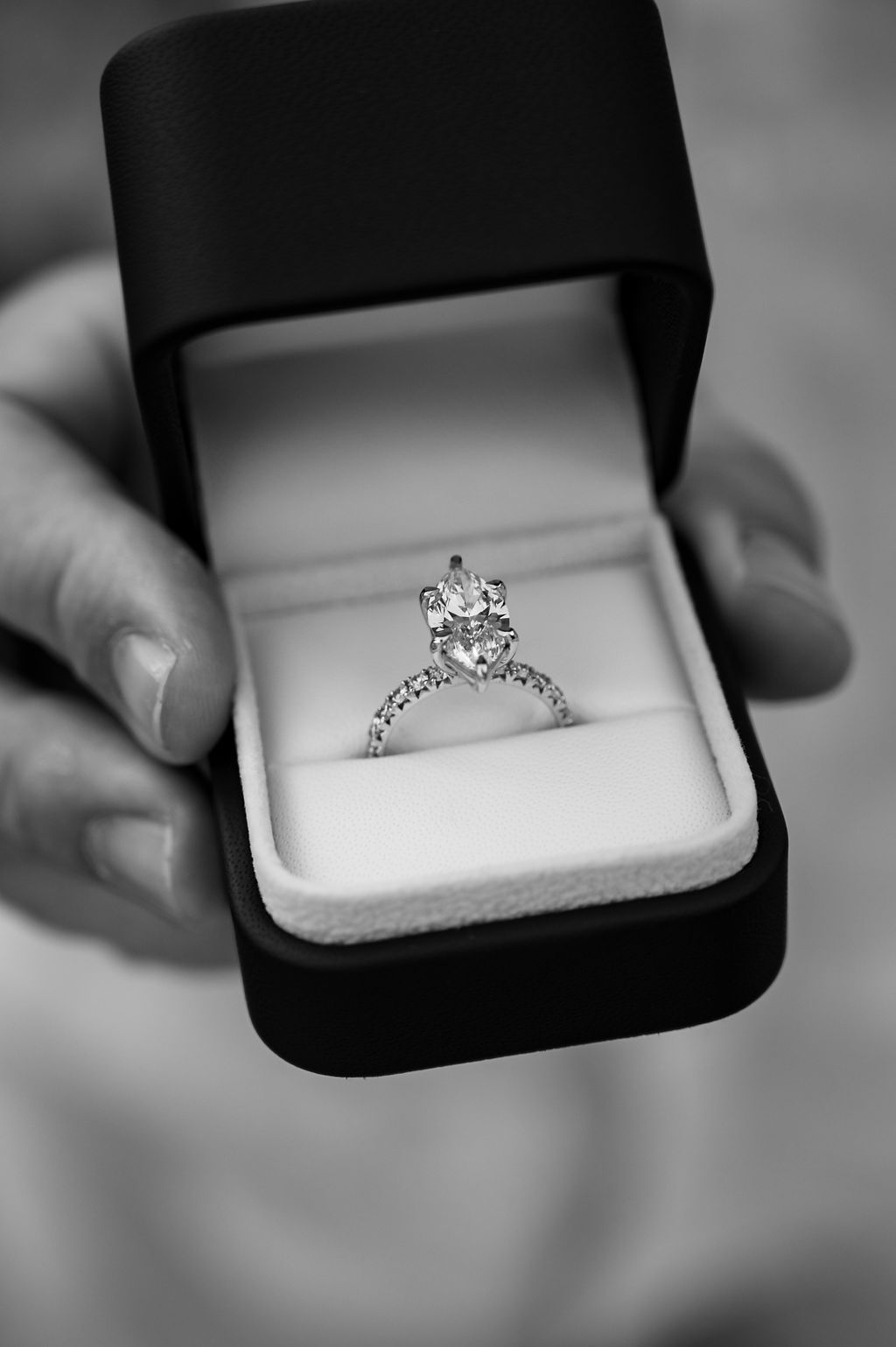 Ibiza proposal ring and box detail
