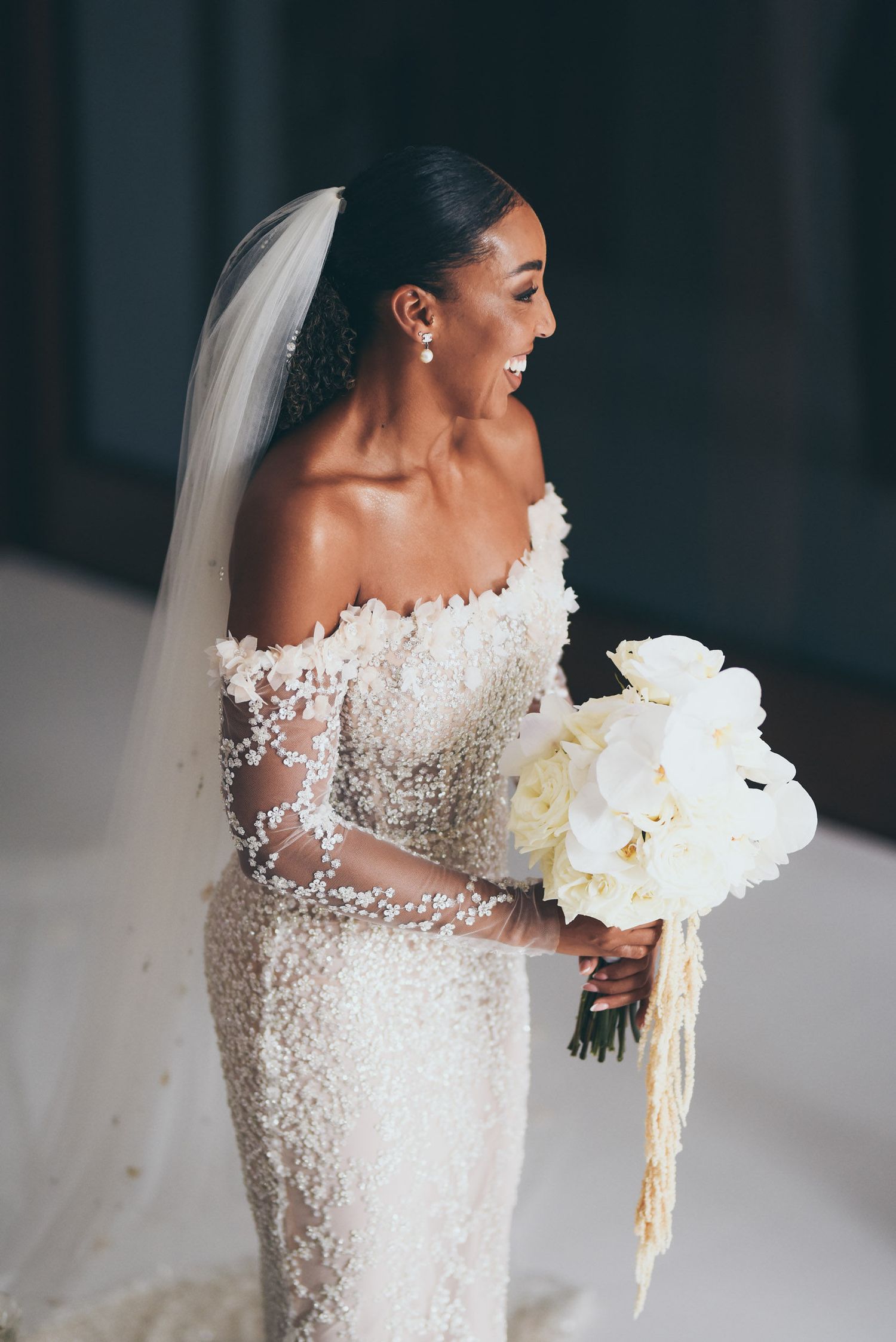 Ibiza bride with bridal bouquet by Andrei Oprescu photographer