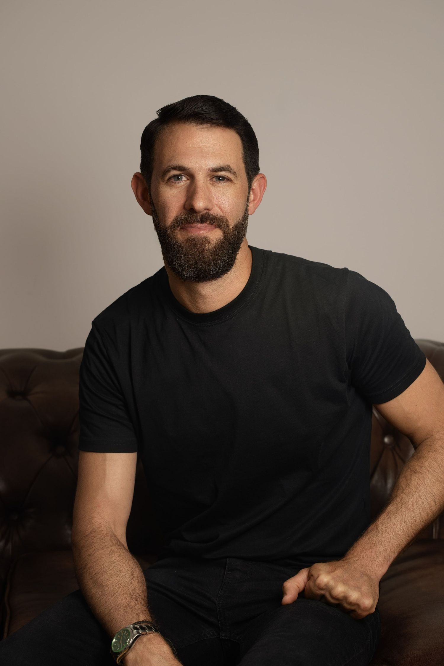 man in black t-shirt