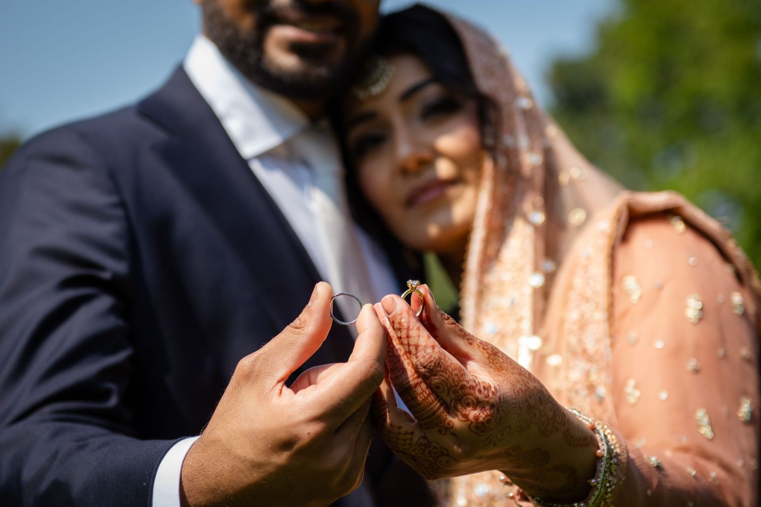 Seattle & Bellevue weddings: timeless details, candid moments, and heartfelt emotion.