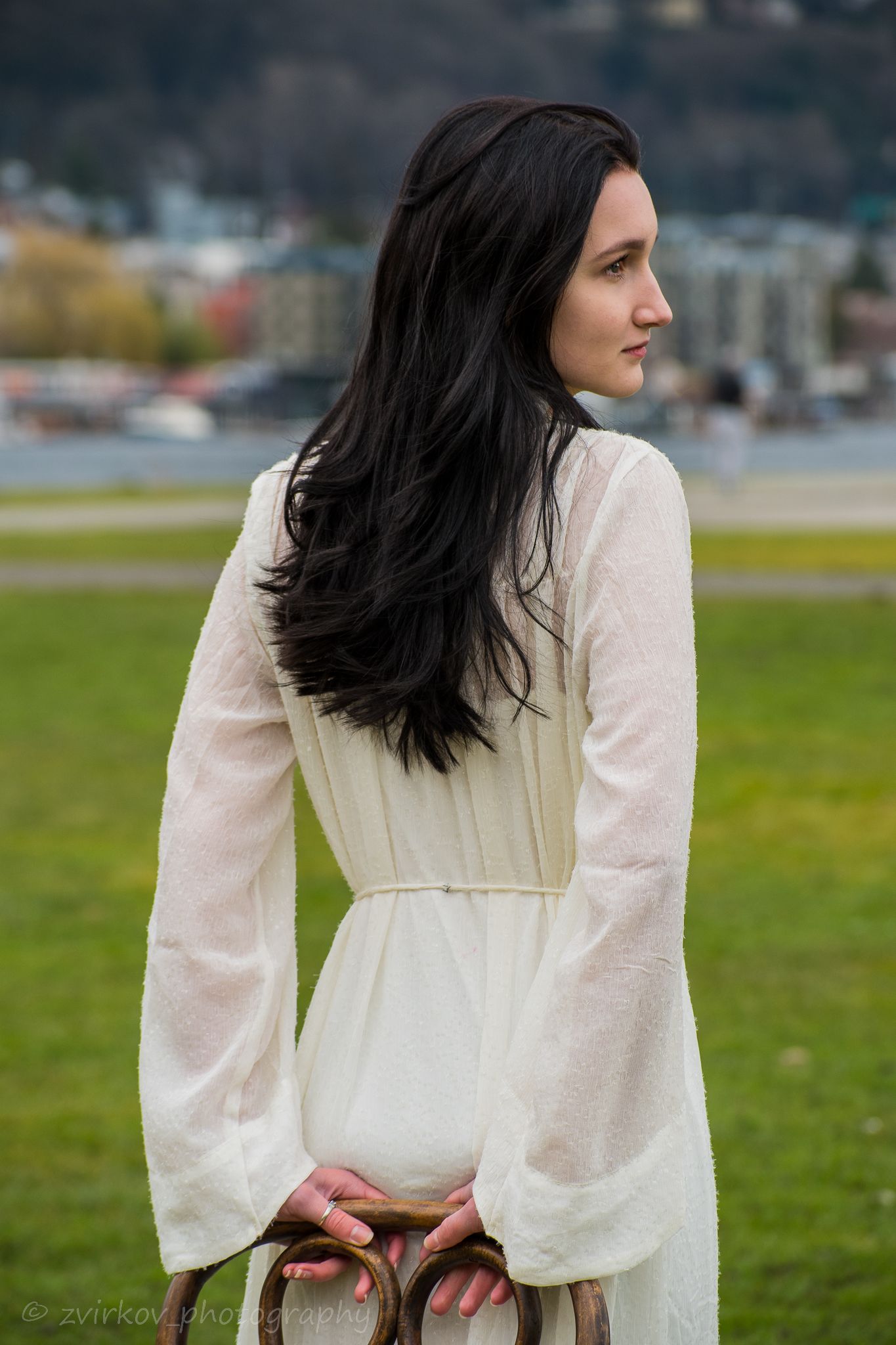 From Bellevue to Tacoma — portraits that reflect not just how you look, but who you are.