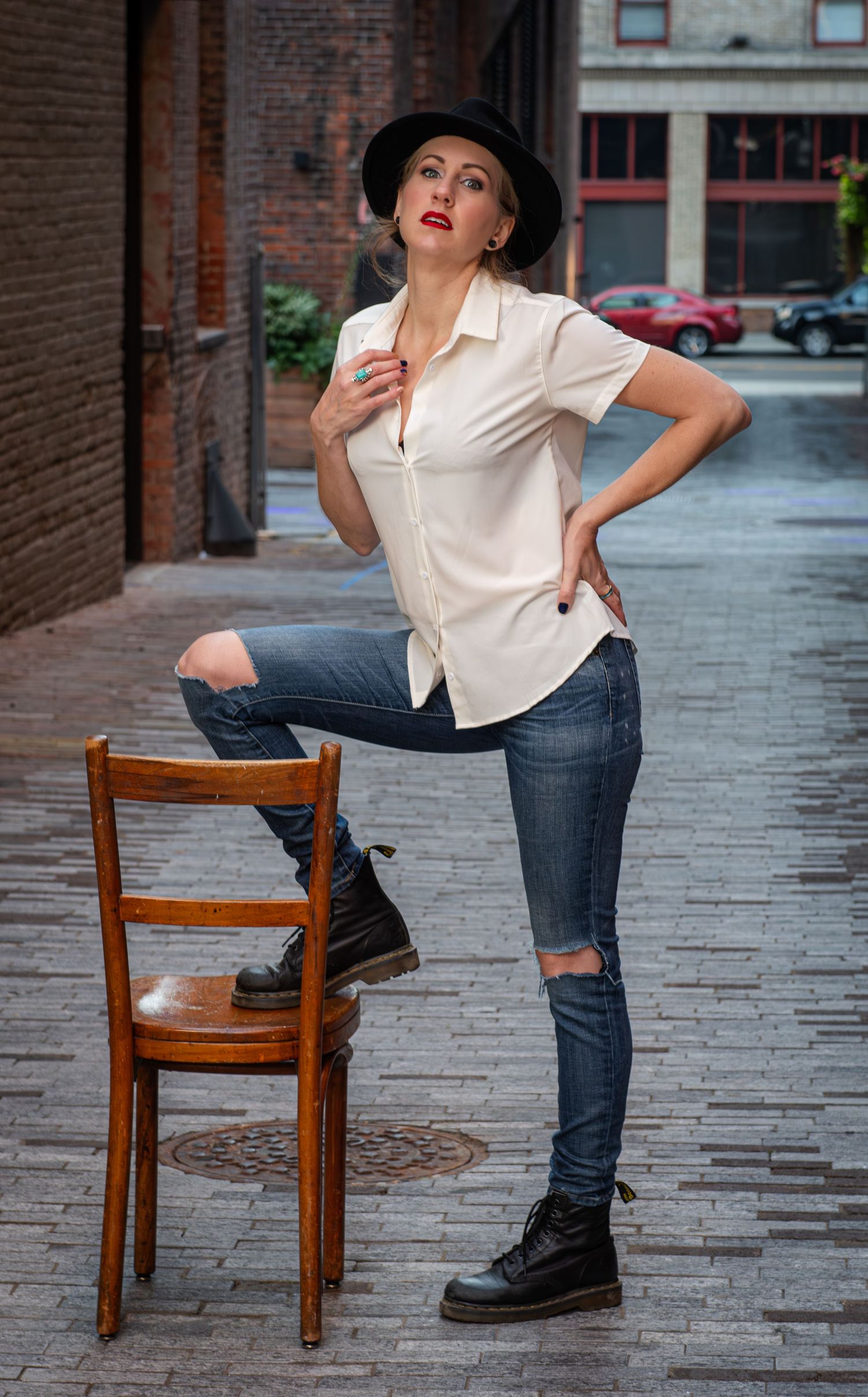 From Bellevue to Tacoma — portraits that reflect not just how you look, but who you are.