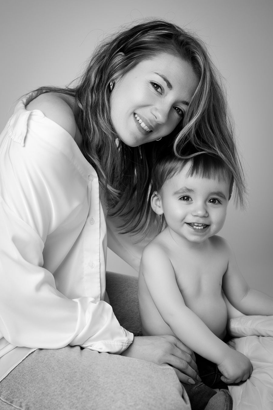 Séance photo Maman enfant famille studio Jura Champagnole Lons Pontarlier