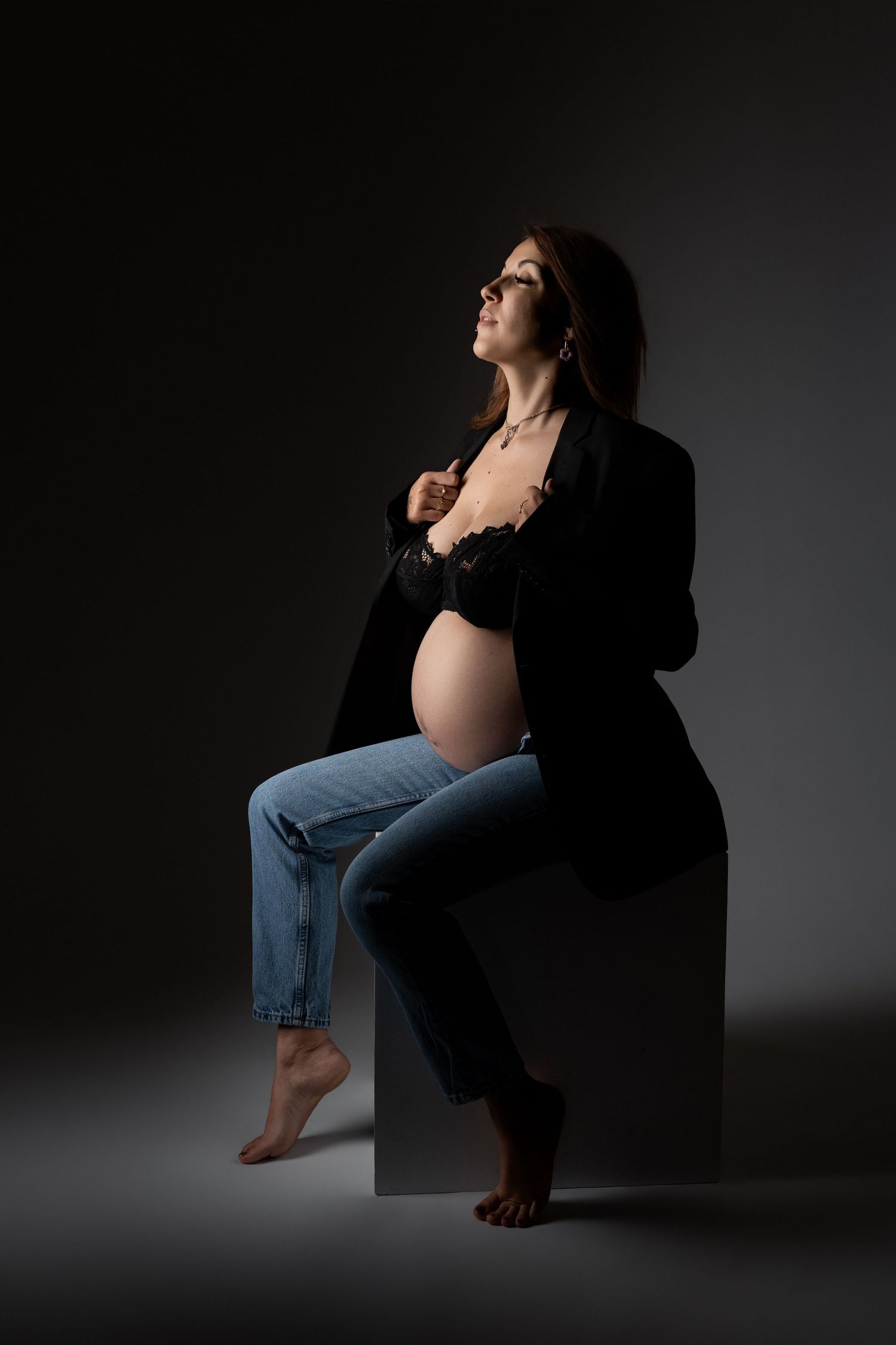 Shooting grossesse studio Jura Champagnole Lons le Saunier Pontarlier