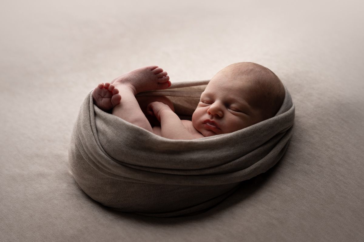 photographe naissance proche Champagnole bébé studio